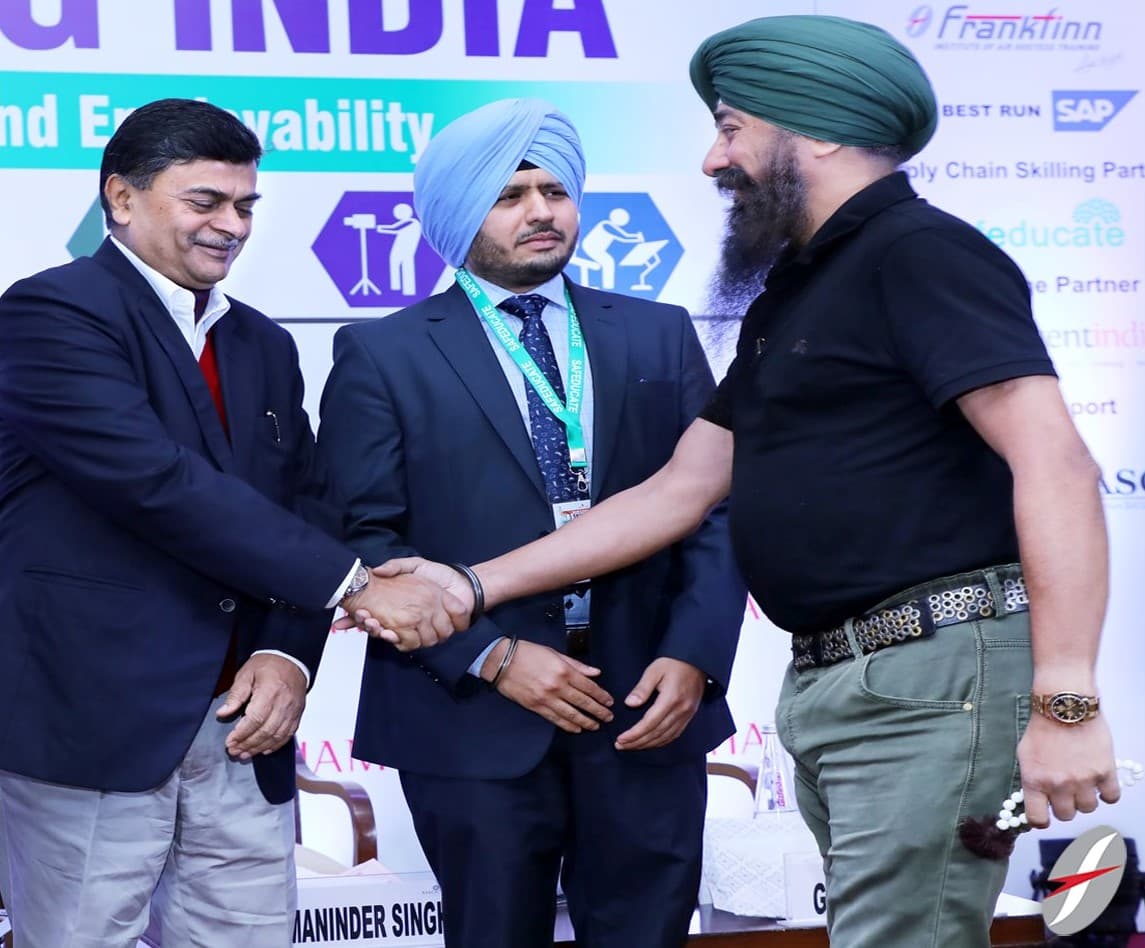 Frankfinn Institute of Air Hostess Training Extra Curriculars photo 2