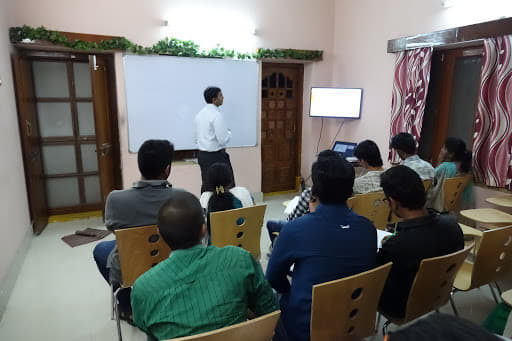 George Prep George Prep photo 4