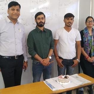 Balaji Tutorials Balaji Tutorials photo 4