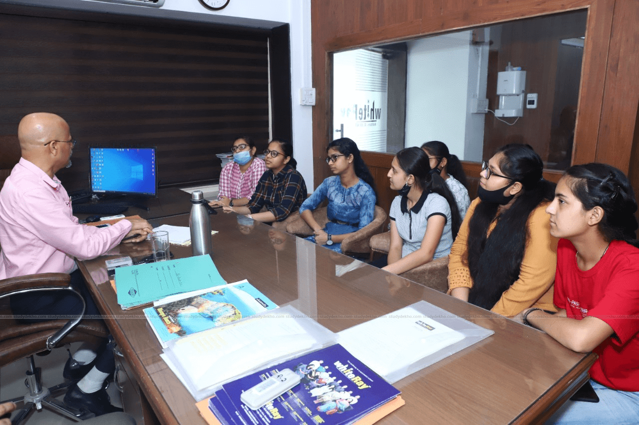 White Ray WhiteRay photo 6