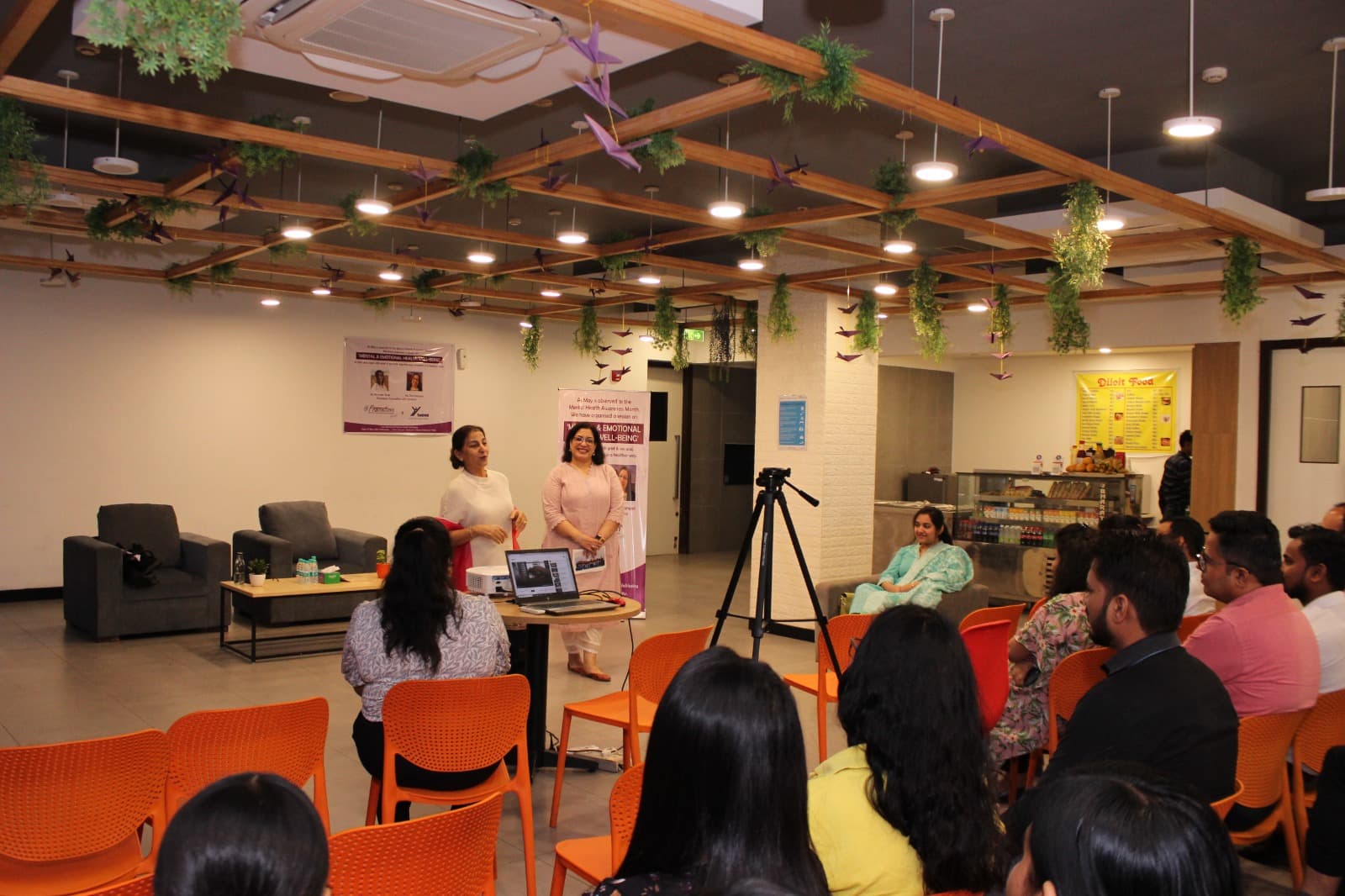 Frankfinn Institute of Air Hostess Training Frankfinn Institute of Air Hostess Training photo 2