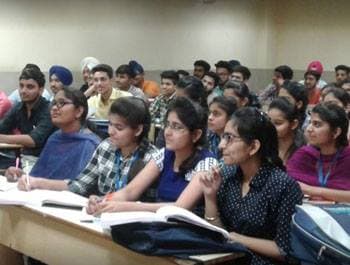 Brainiacs Classes Brainiacs photo 2