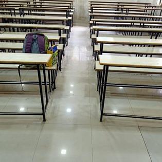 Bakliwal Tutorials Bakliwal Classes photo 3