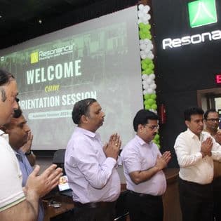 Resonance Resonance photo 2