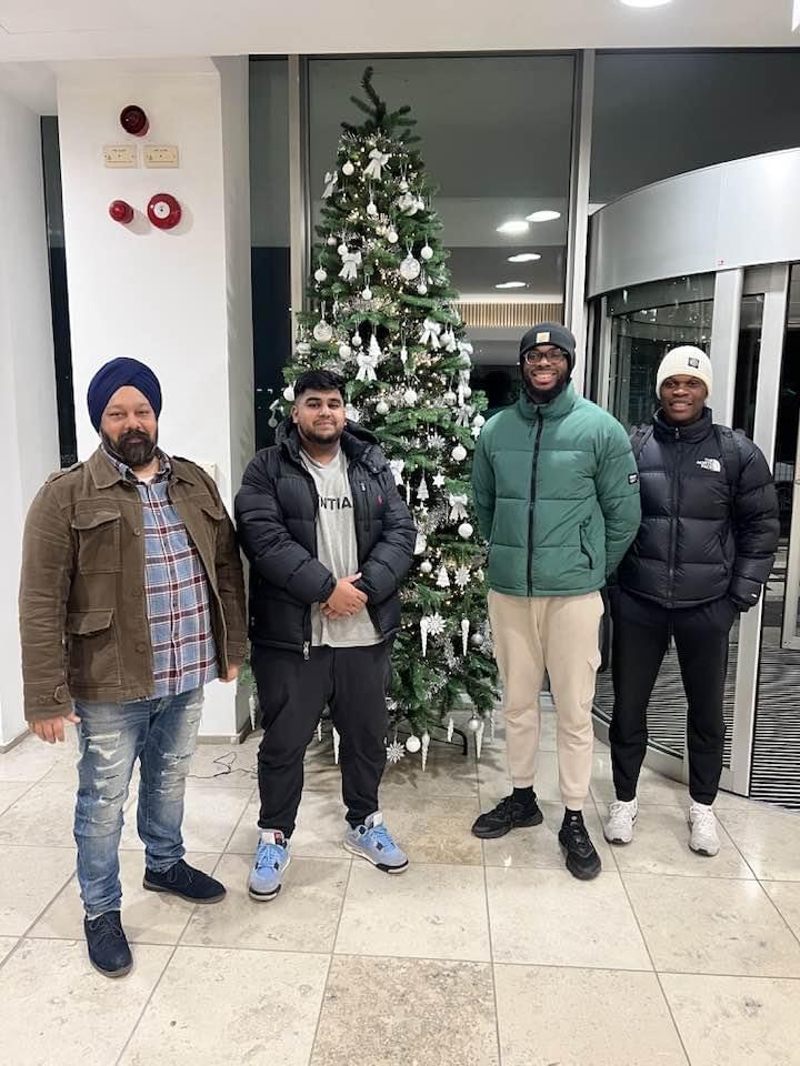 UK Versity UK Versity photo 3