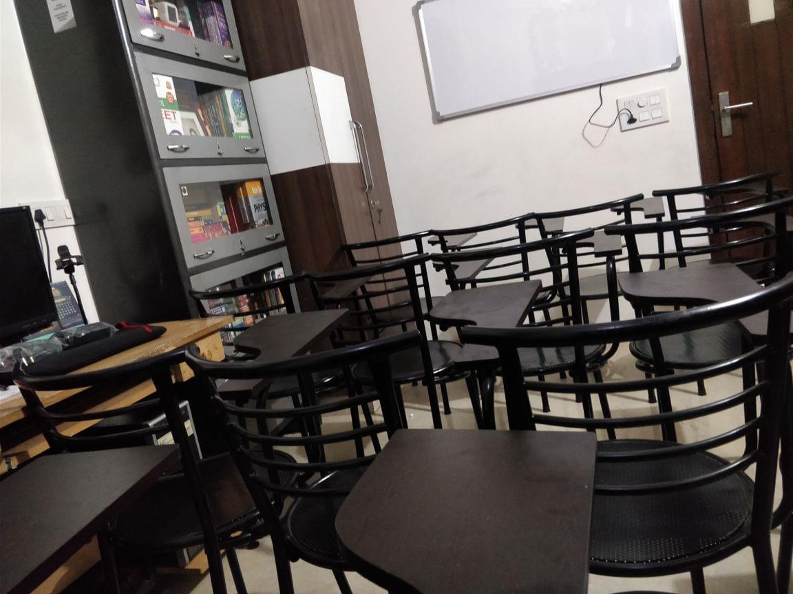 DT's Classes DT's Classes photo 2