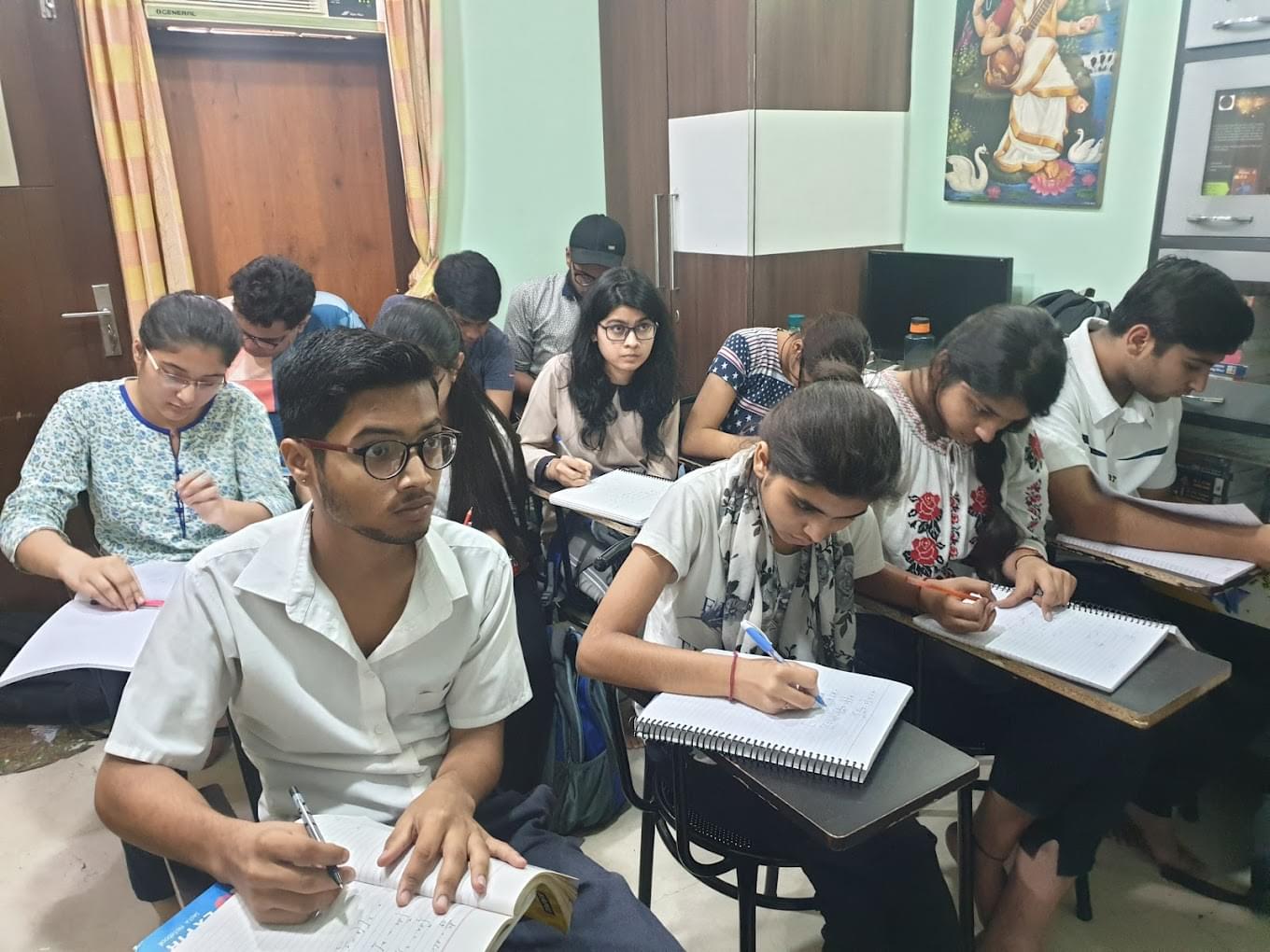 DT's Classes DT's Classes photo 4