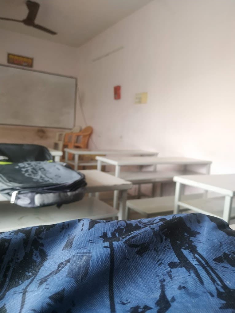 Vetrii IAS Study Circle Vetrii IAS Study Circle Salem photo 2