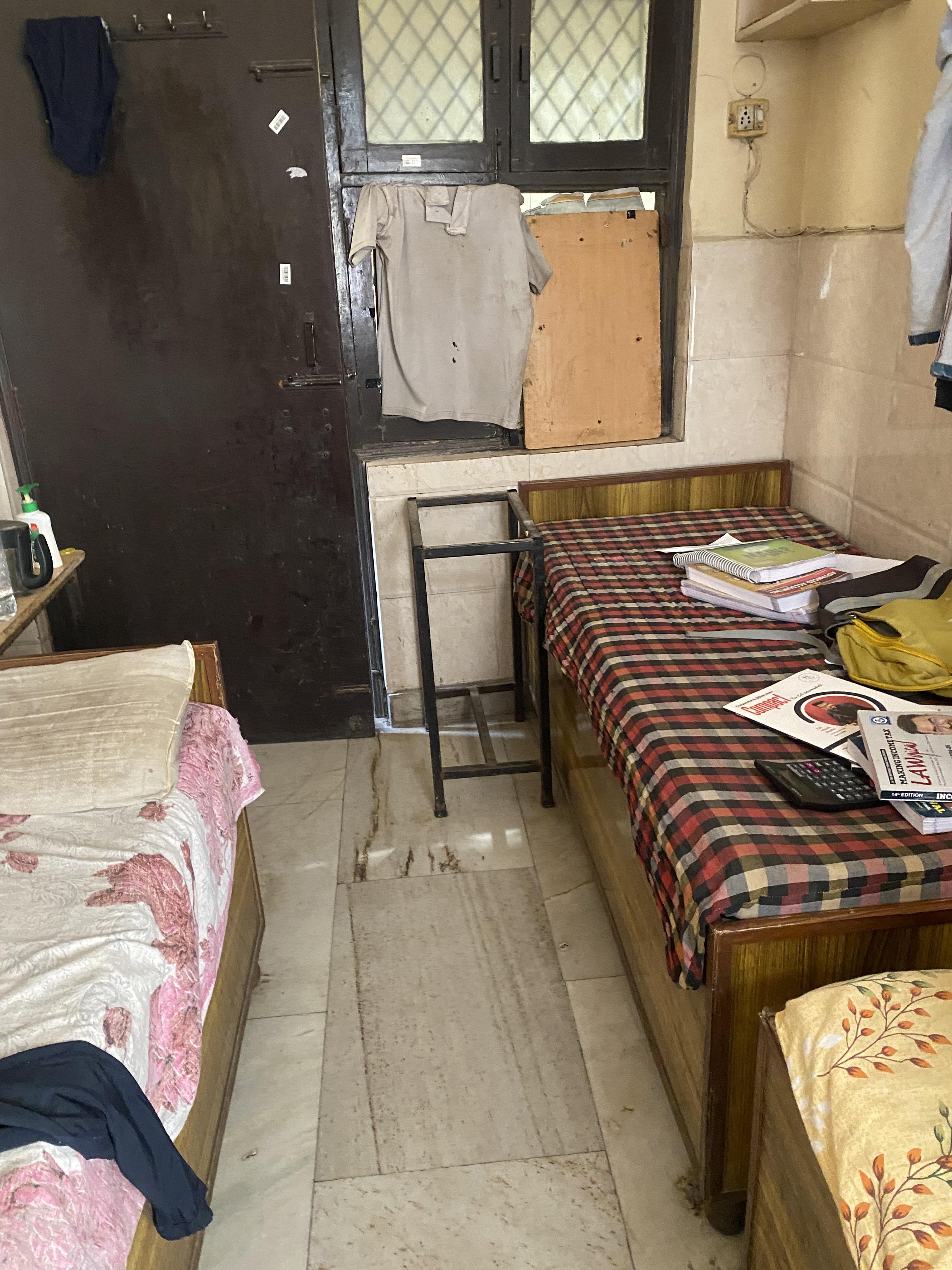 AAMS : Advance Academy Of Maths & Science Shree Krishna Boys Hostel photo 1