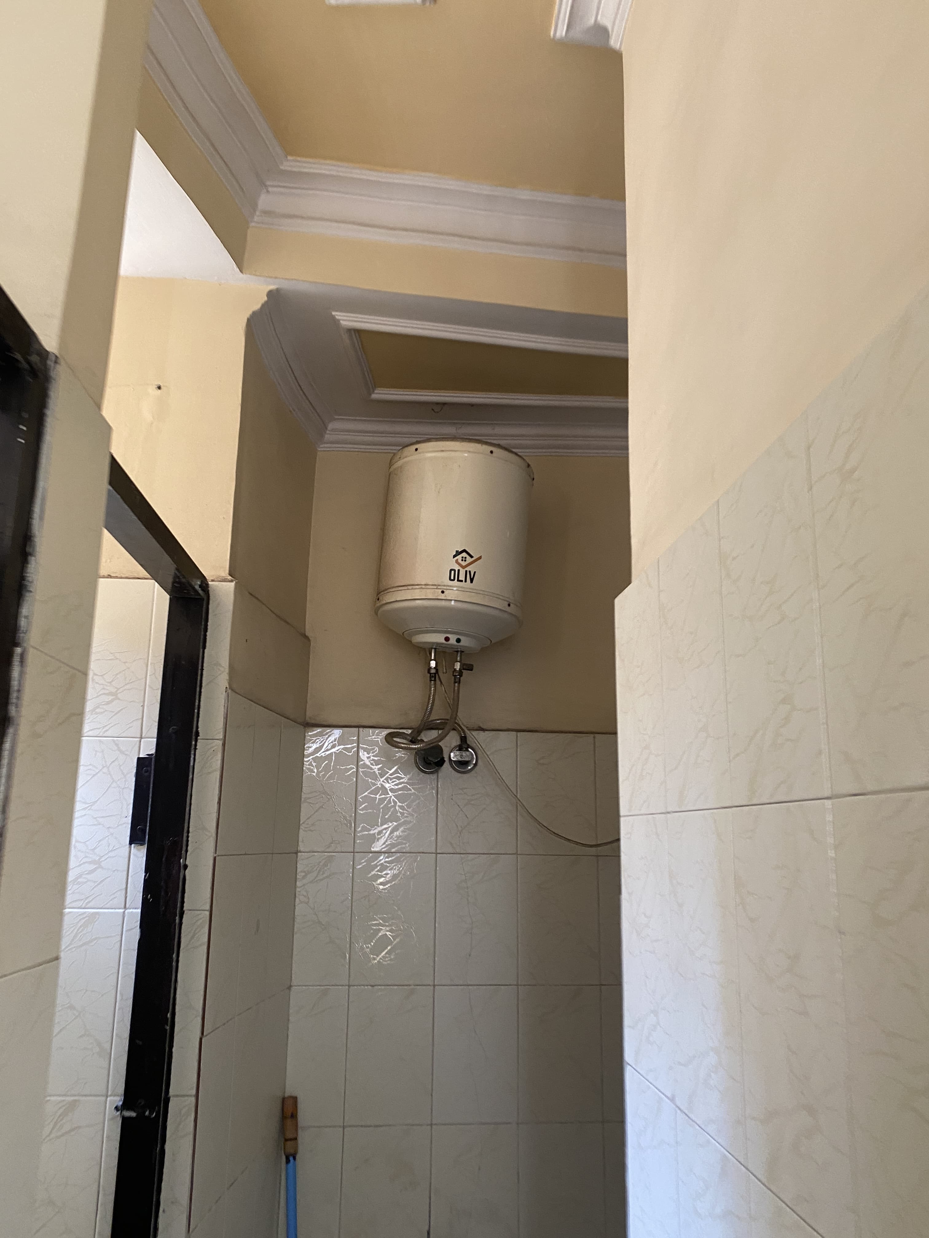 ASHISH ARORA CLASSES Shri Krishna Boys PG photo 3