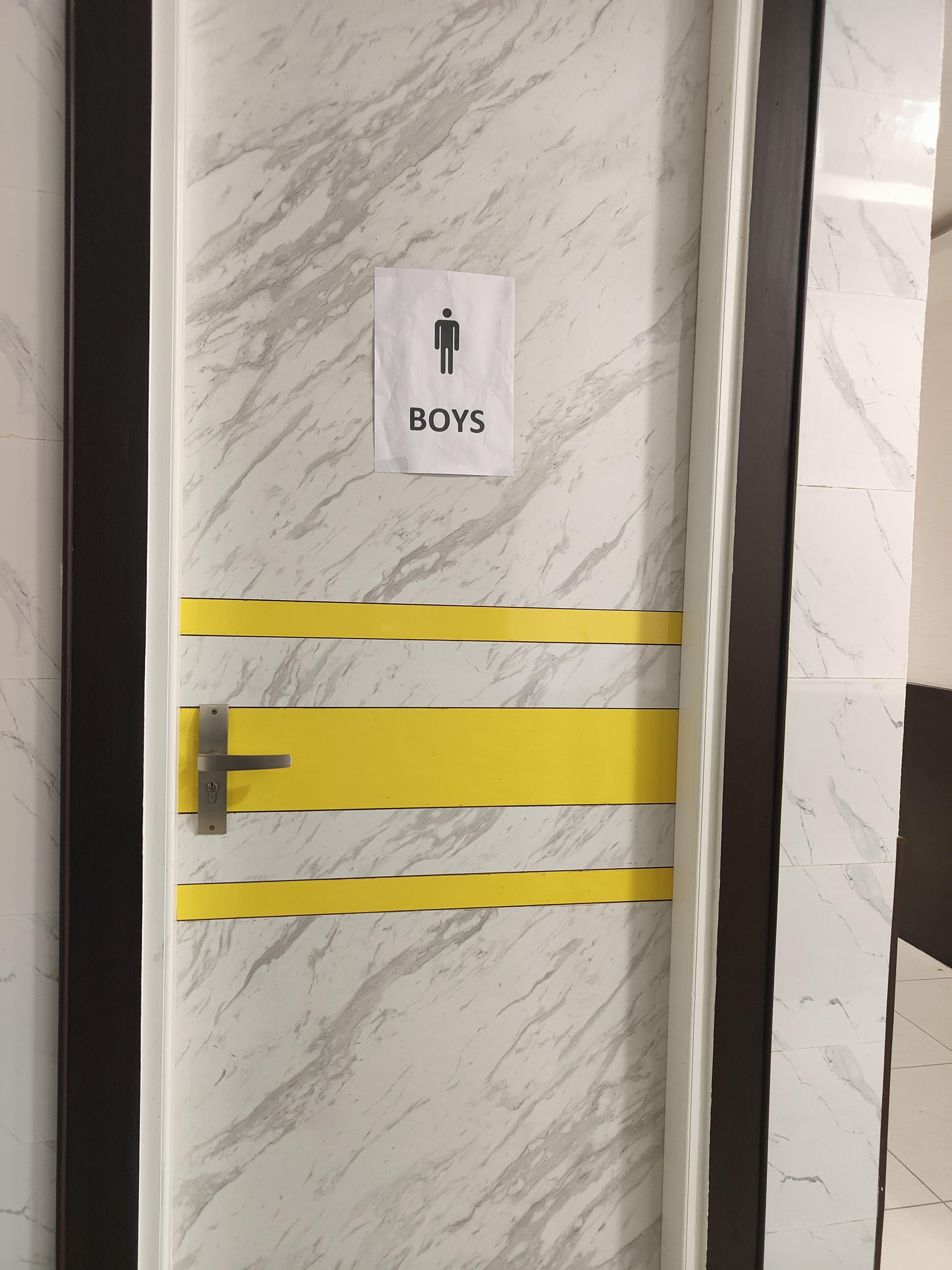 VMC Janakpuri Washroom photo 5