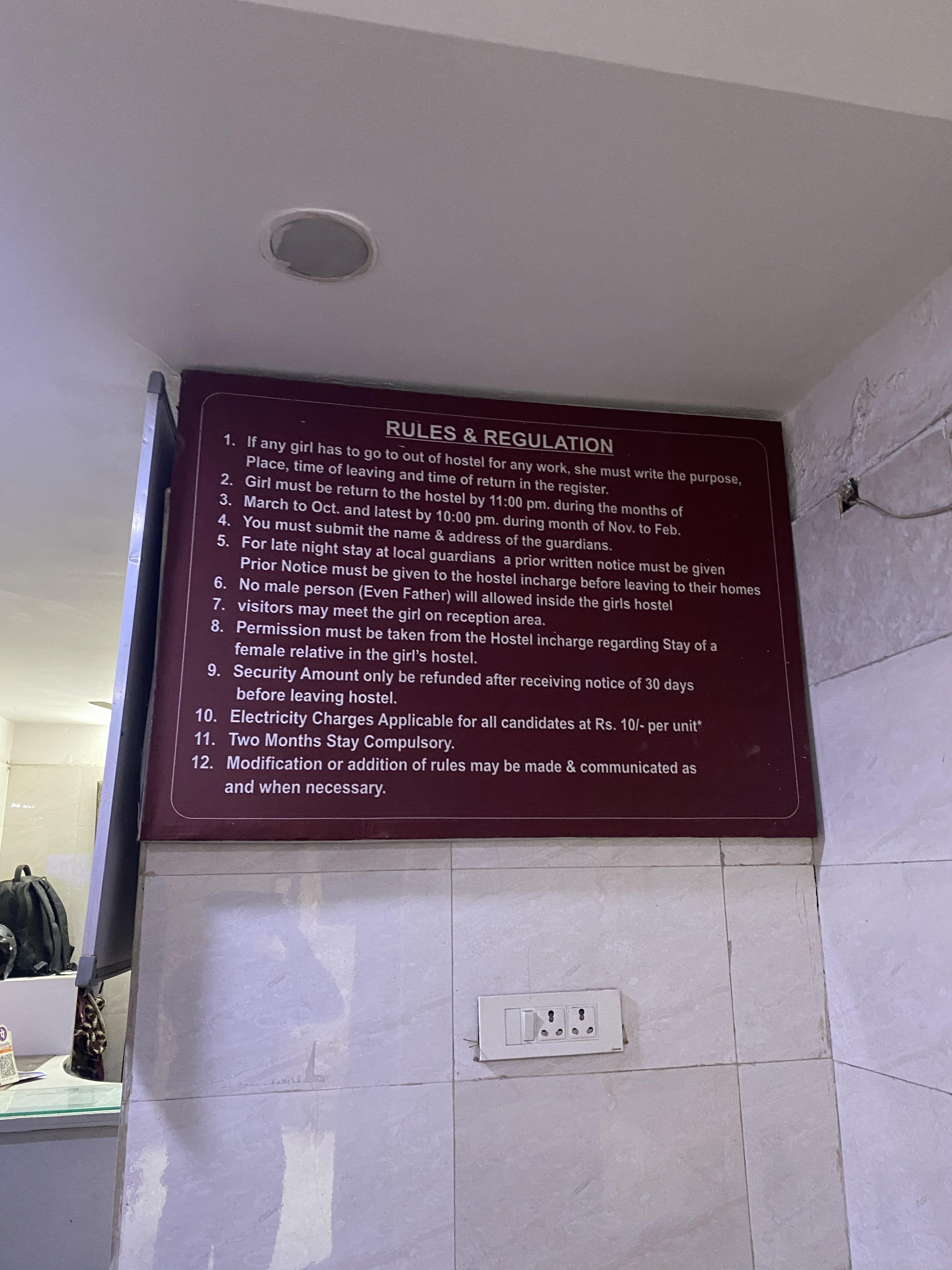 AKN Kailash Thakur Institute Famity Homez Girls PG photo 5