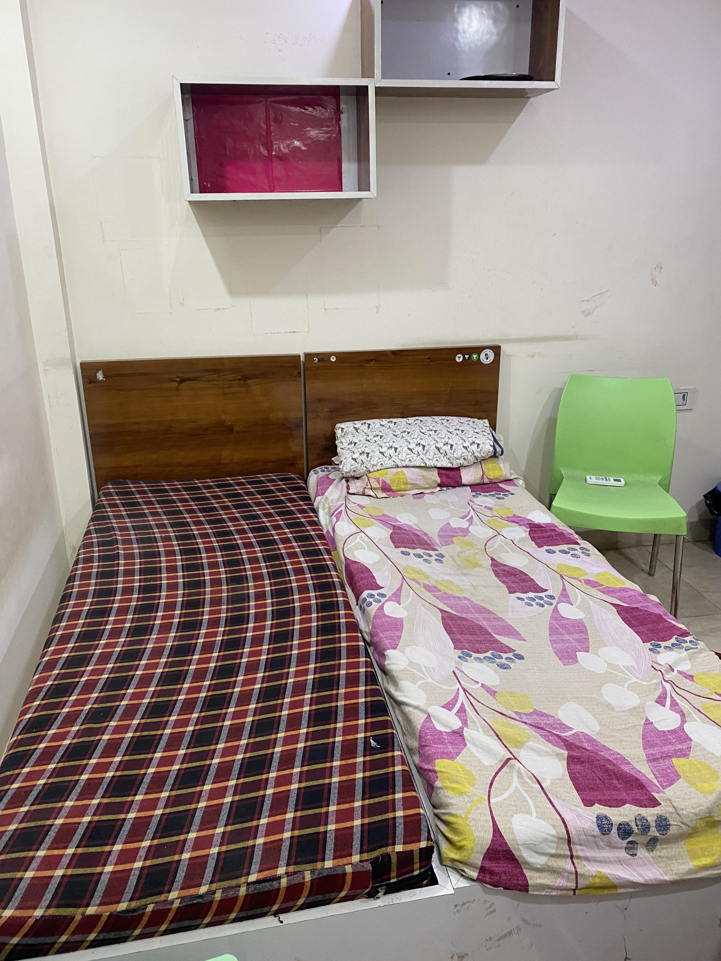 Toppers Classes Sky PG for Boys photo 2