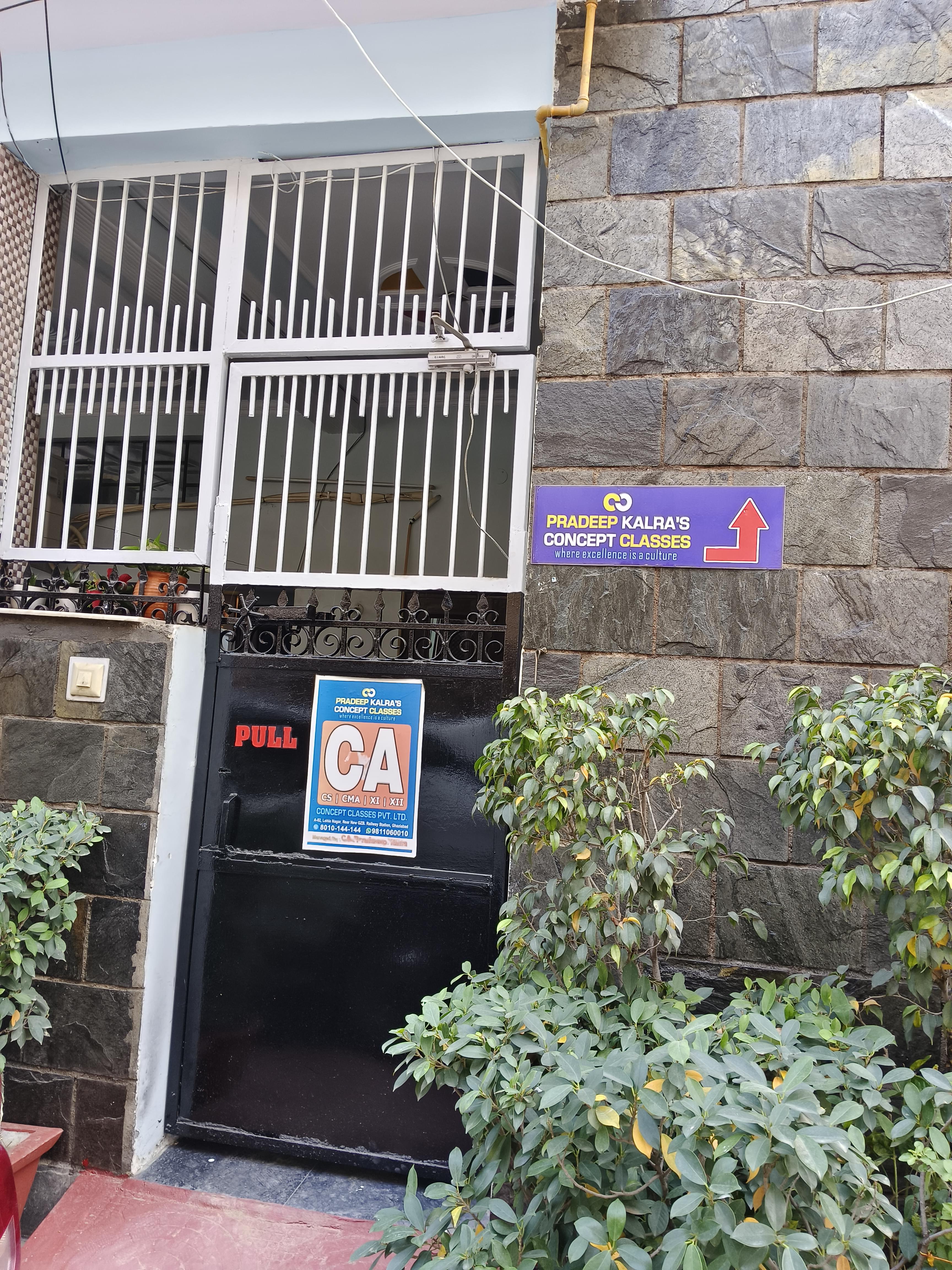 Pradeep Kalra's Concept Classes Pradeep kalra classes photo 2