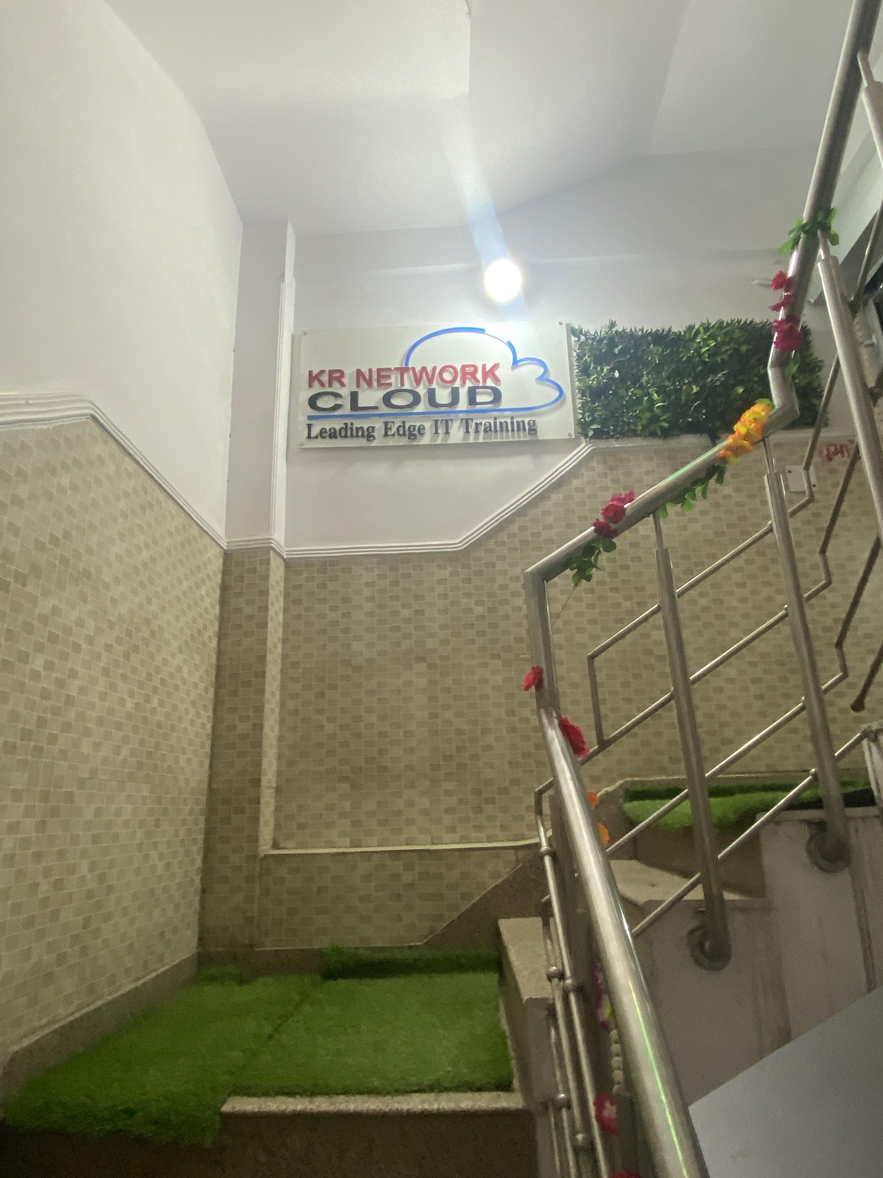 KR Network Cloud Technologies KR Network photo 5