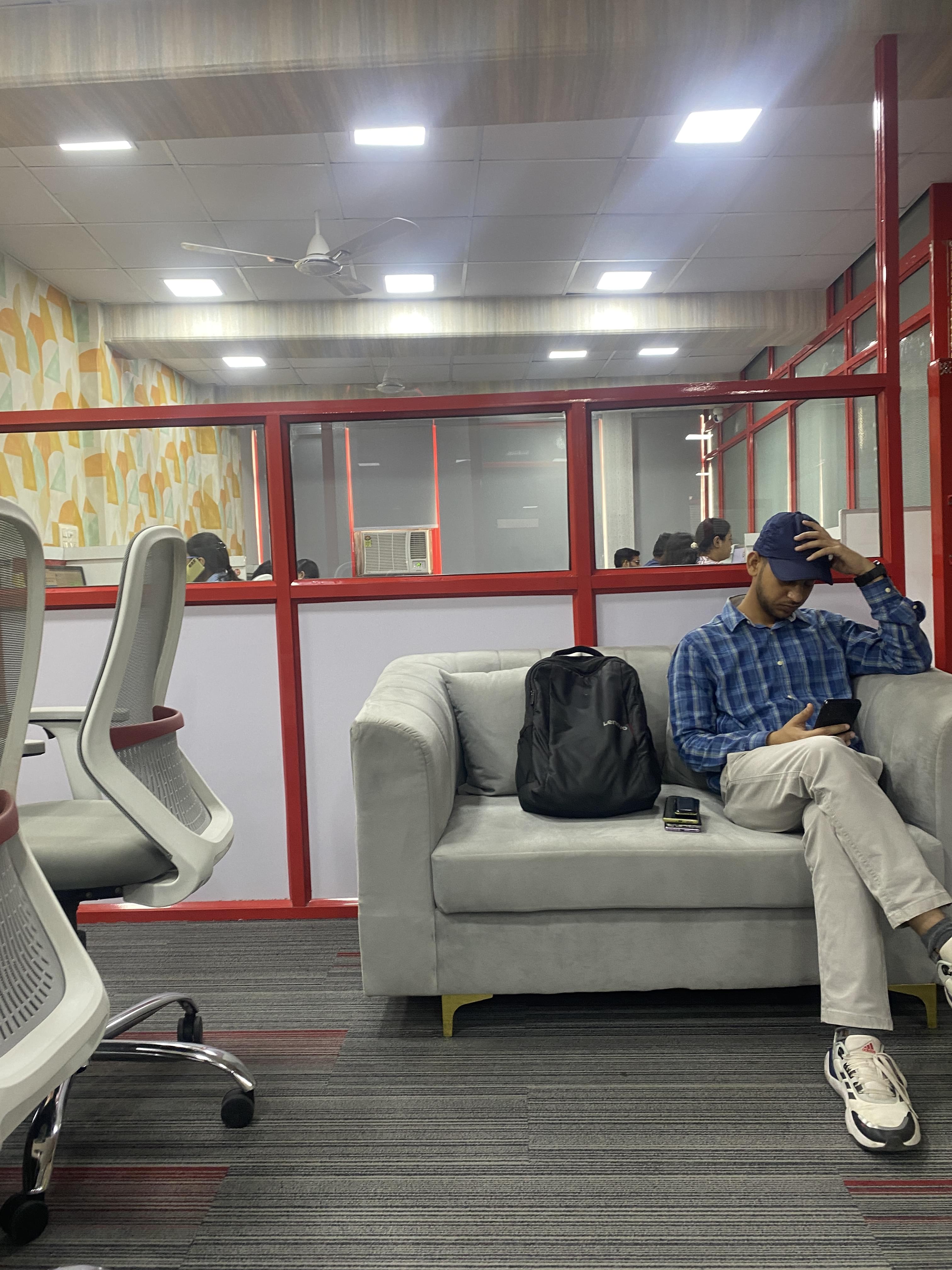 KR Network Cloud Technologies KR Network photo 7