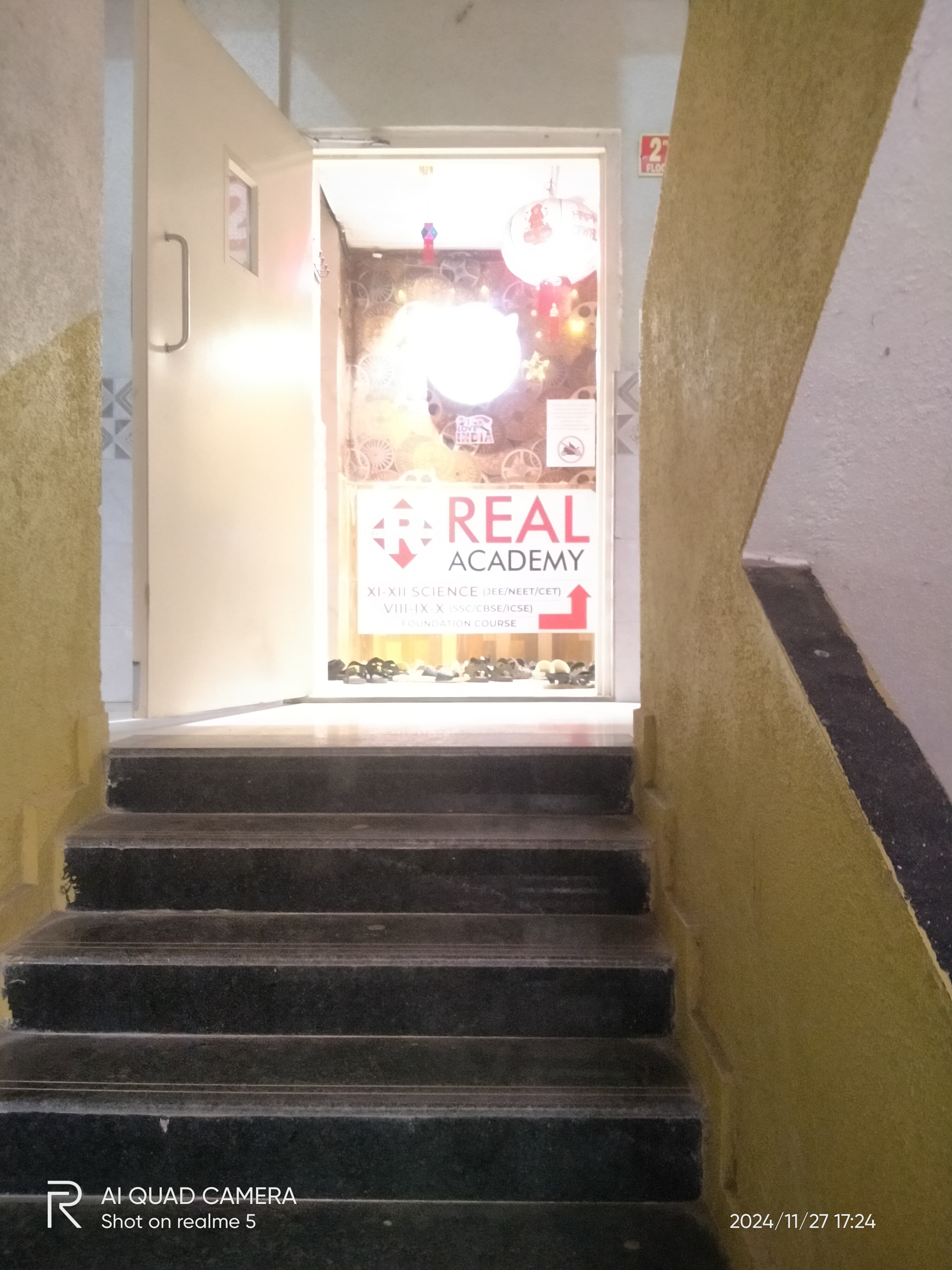 Real Academy Real Academy photo 3