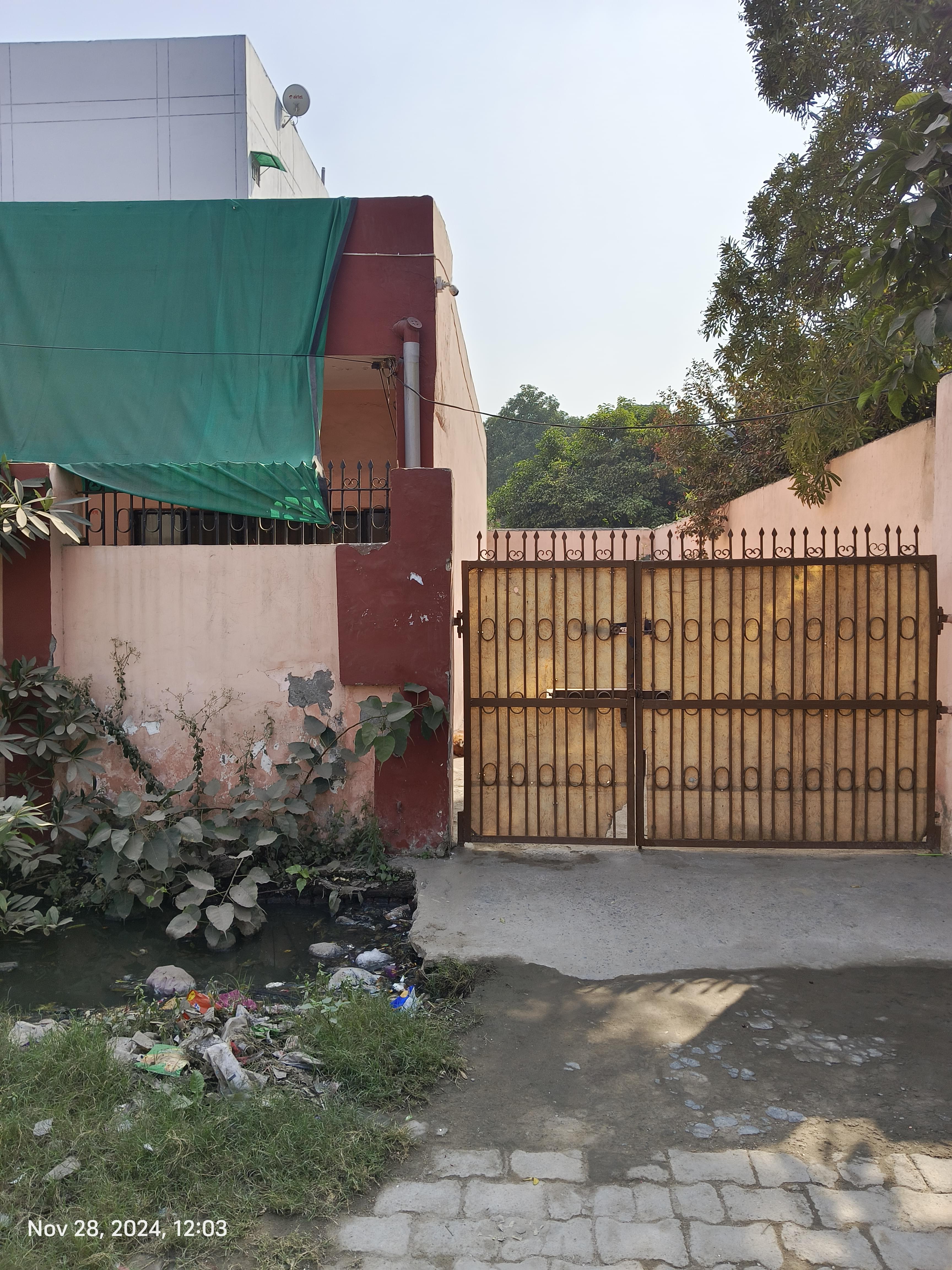 Mridual Academy Of Commerce Front View photo 2