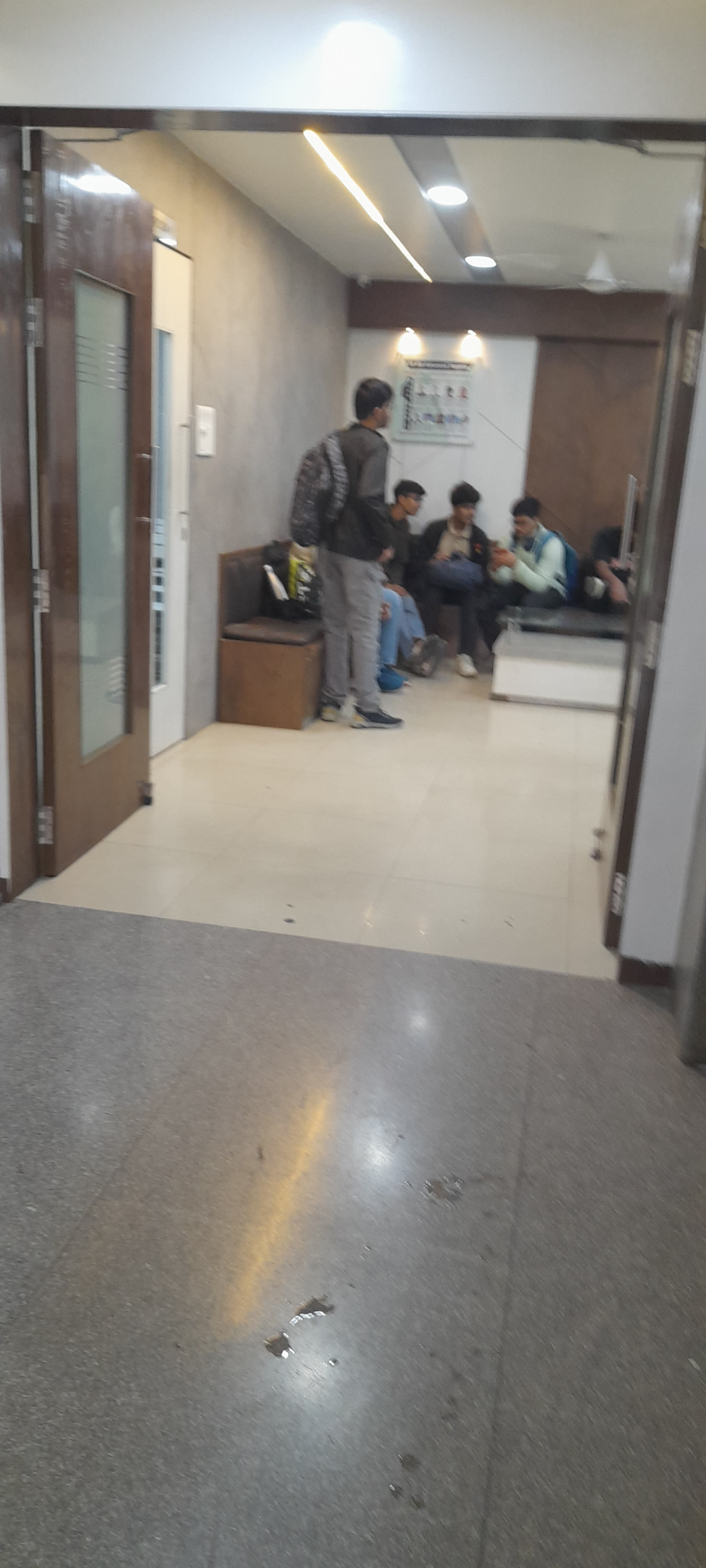 Bakliwal Tutorials Bakliwal Tutorials photo 2