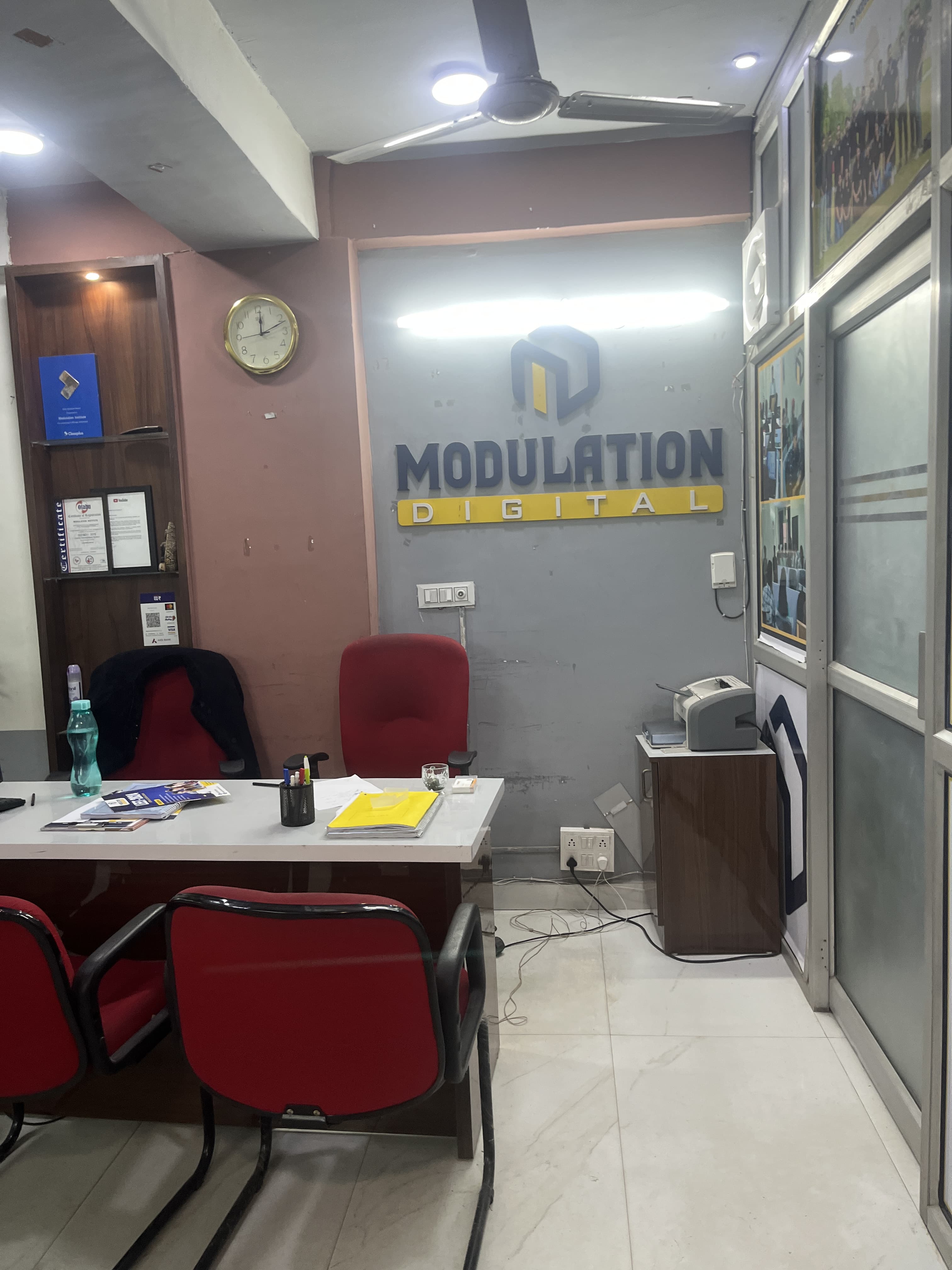 Modulation Digital Modulation Institute photo 7