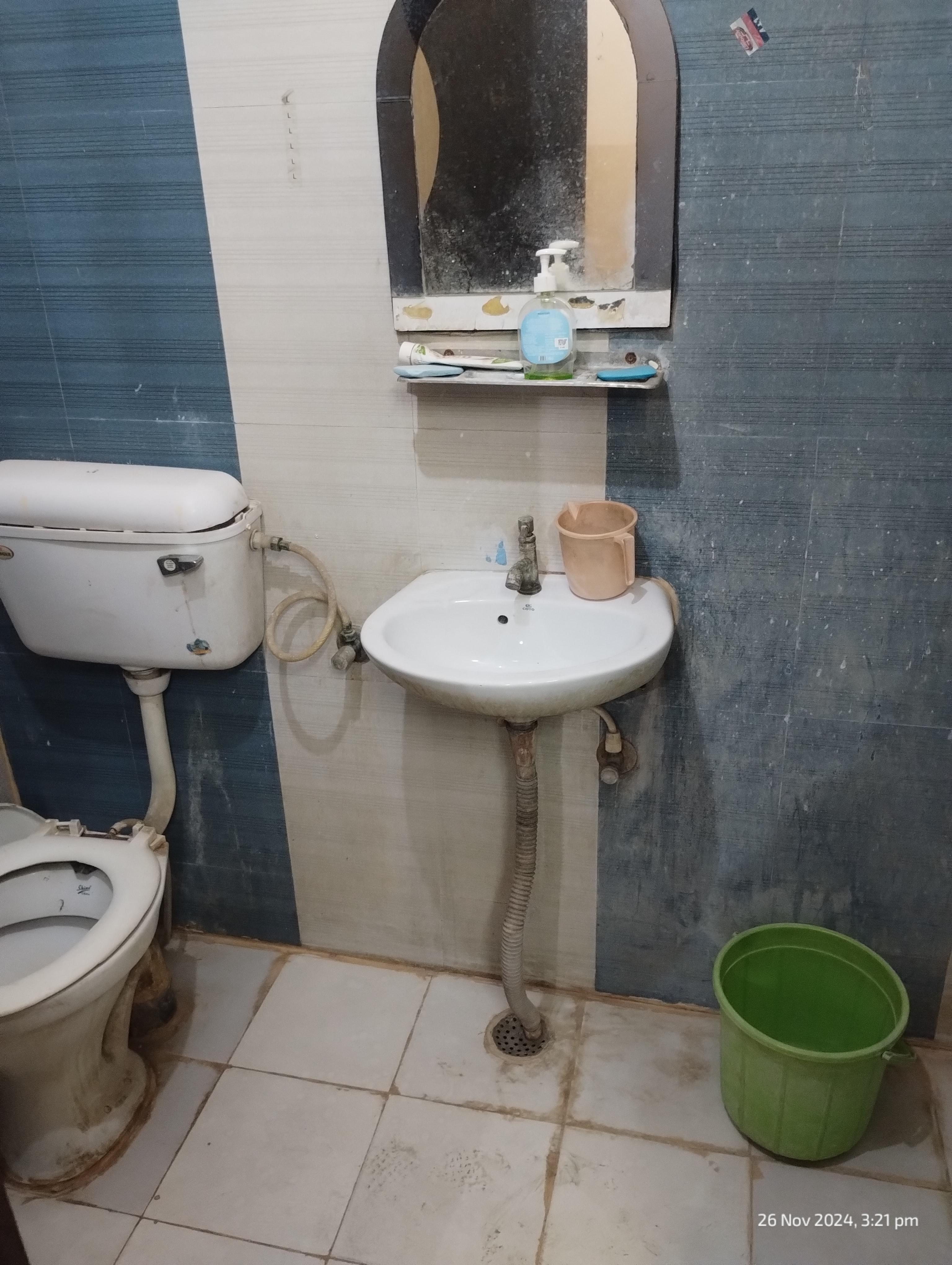 Japanese Institute of Foreign Language Vijayvargiya Boys PG photo 2