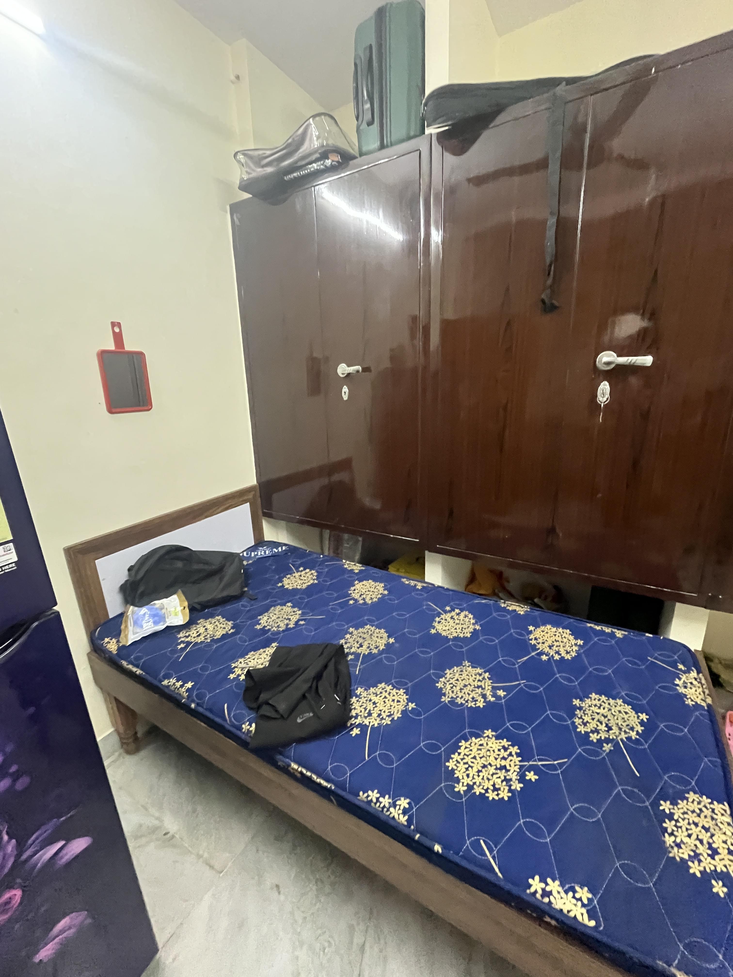 Gn joshi Classes Bharat PG (Boys) photo 3