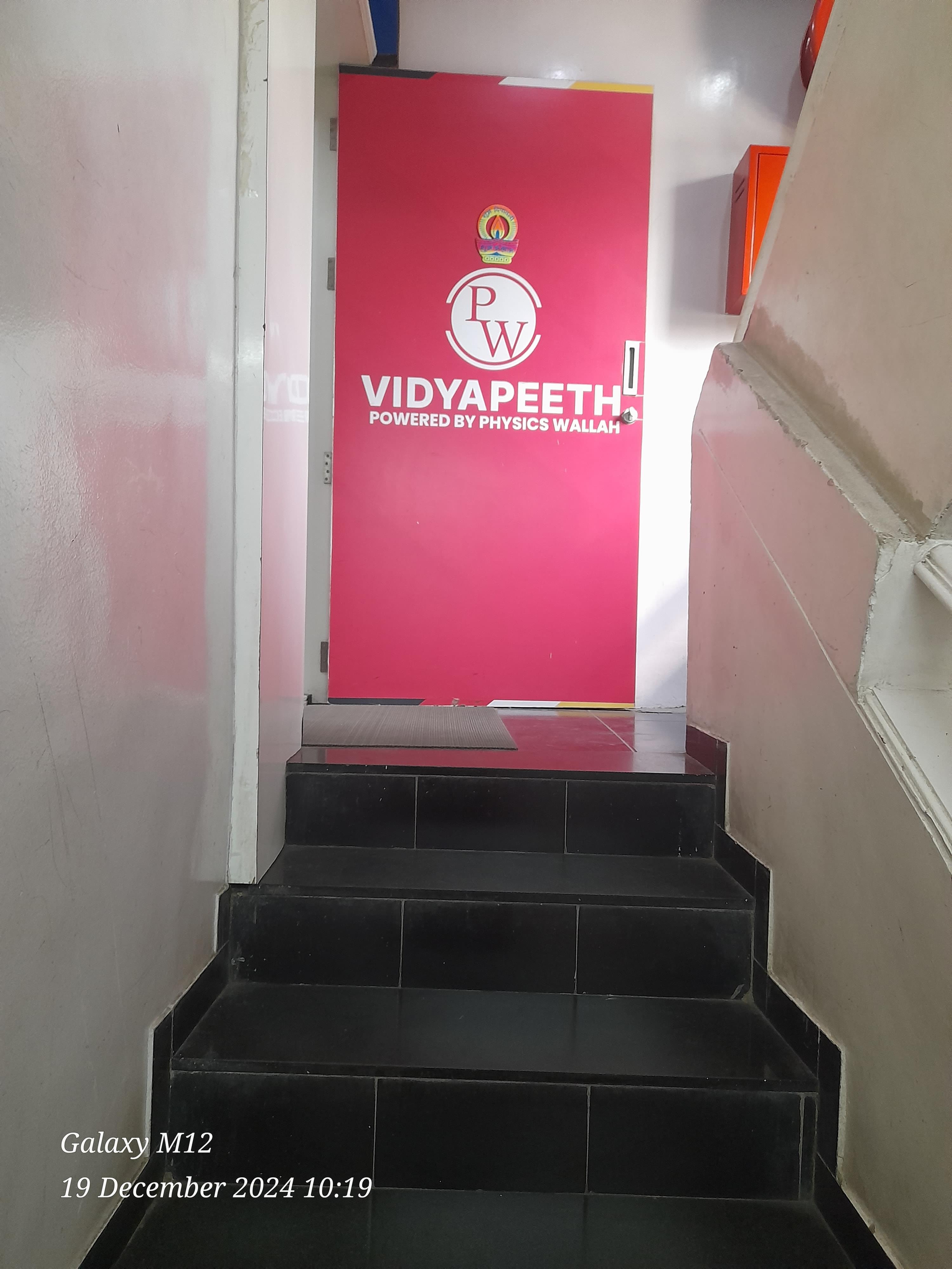 Physics Wallah PW Vidyapeeth Coaching photo 2