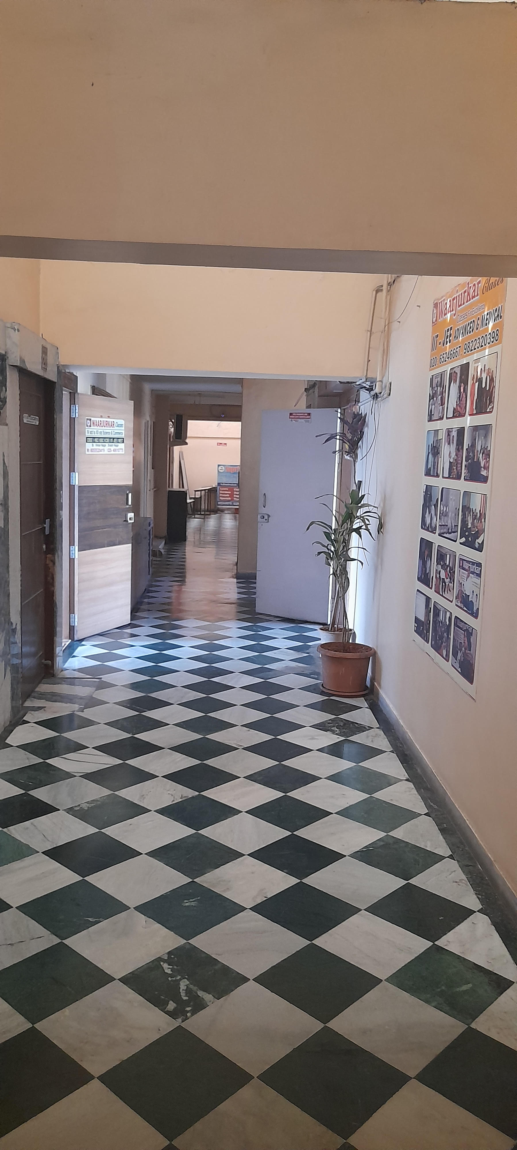 Waarjurkar Classes Waarjukar Classes photo 2