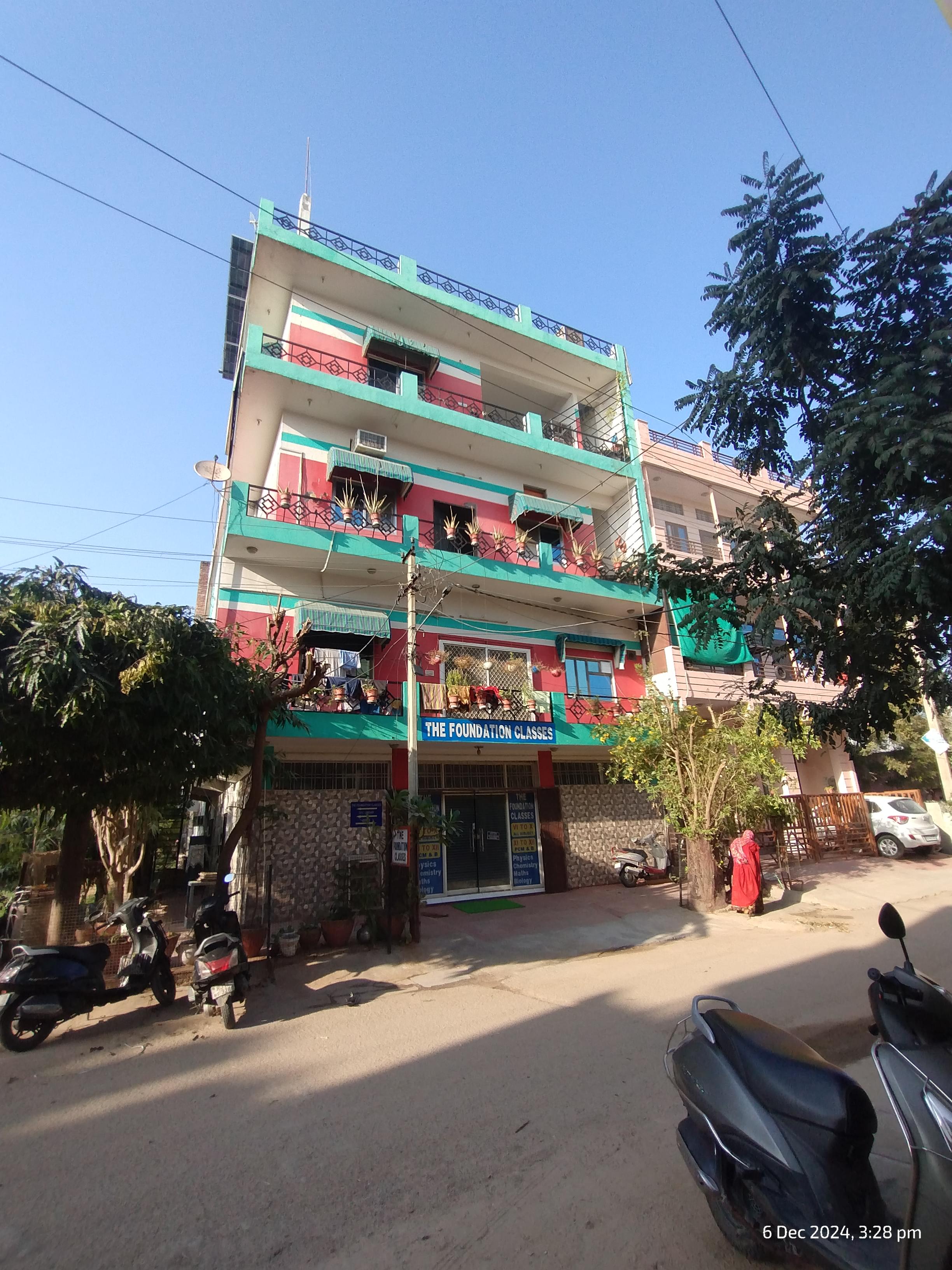 The Foundation Classes The Foundation class photo 3