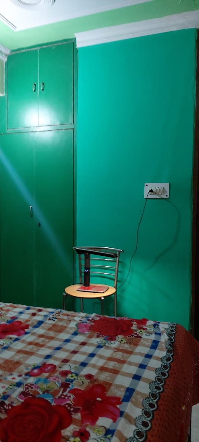 IELTS BAND 7 RDC Pink PG for Girls photo 2