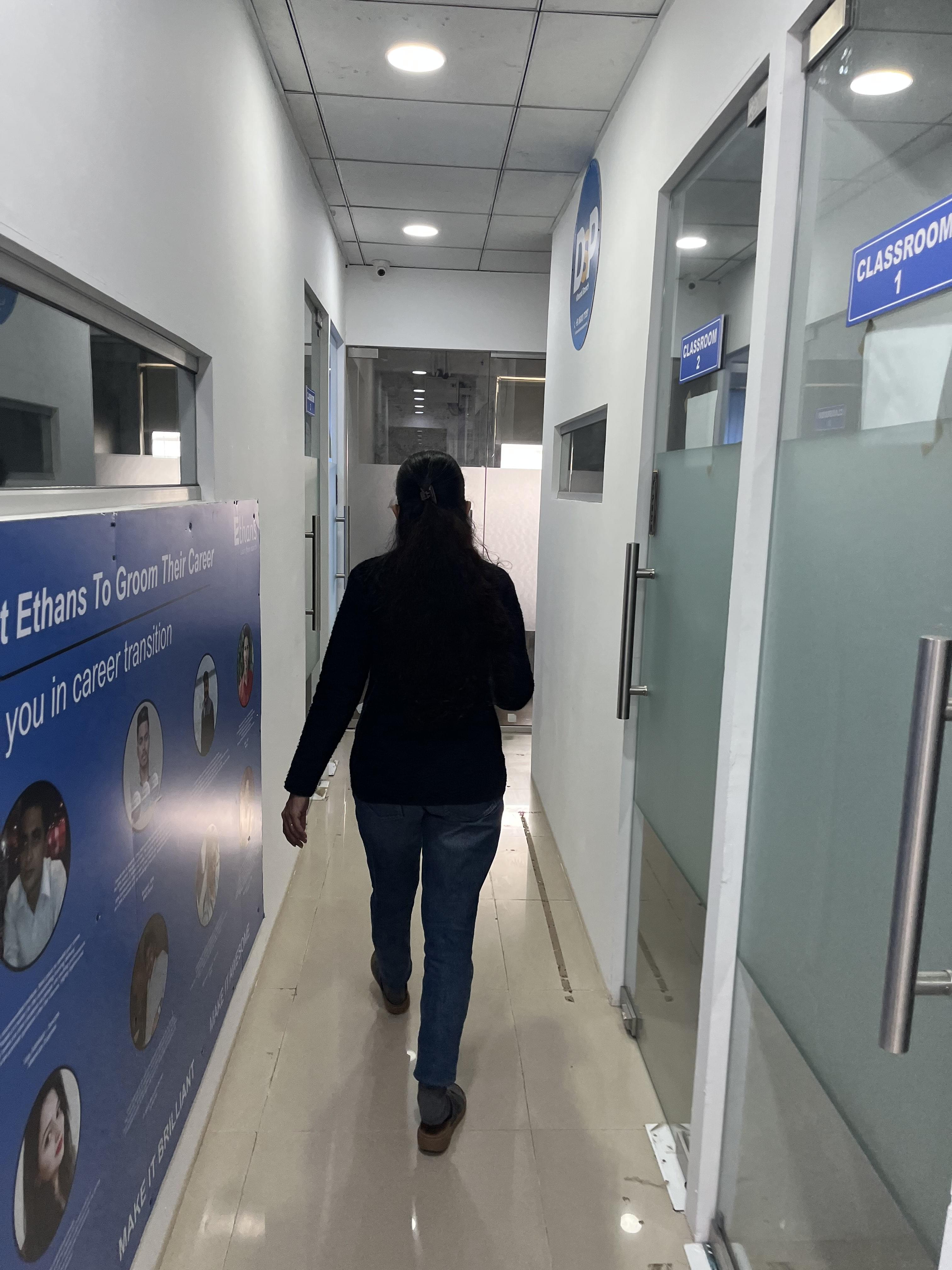 Ethans Tech Kharadi Ethans Tech Kharadi - Python | AWS | DevOps | Microsoft Azure Training in Pune photo 4