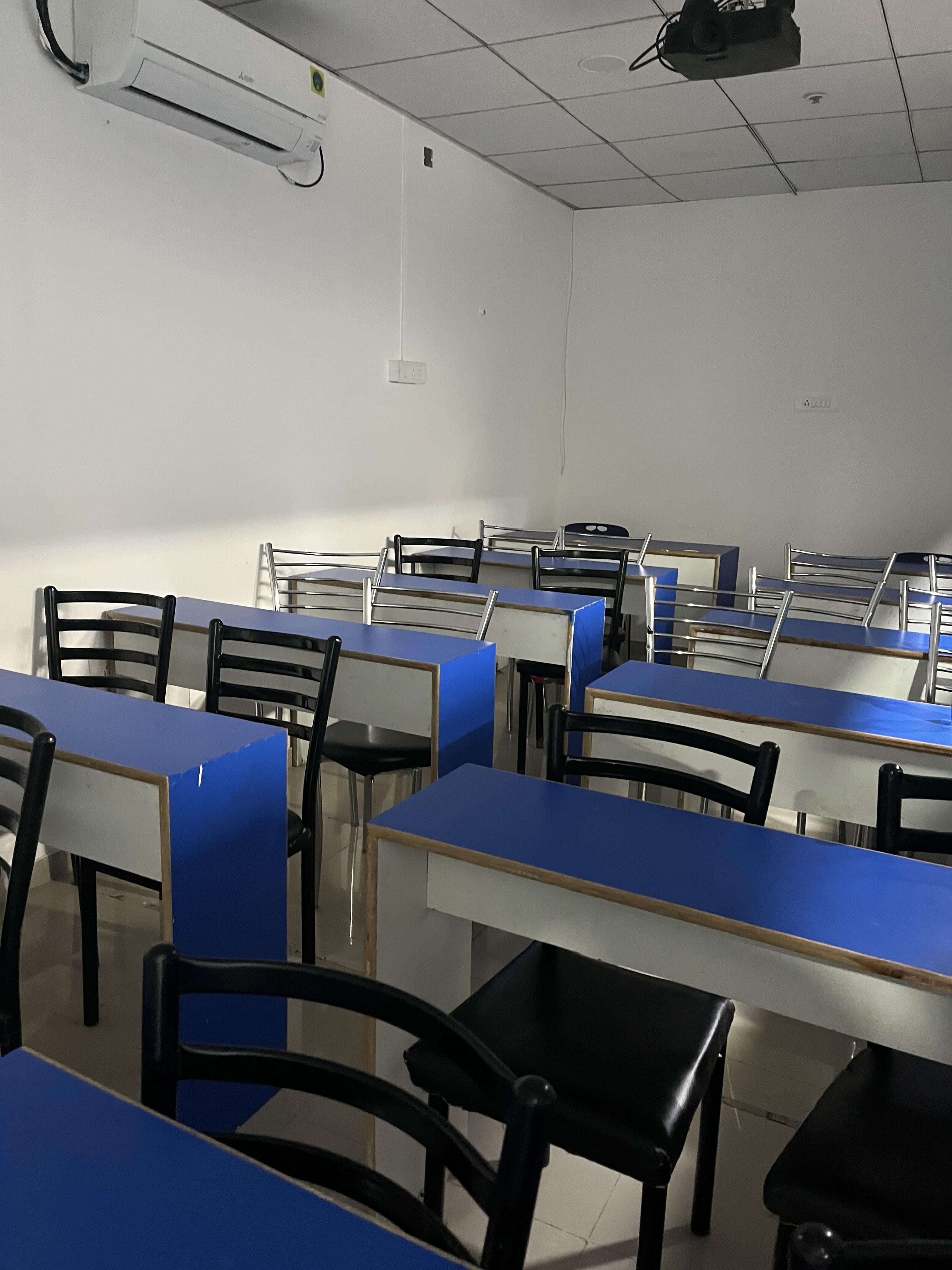 Ethans Tech Kharadi Ethans Tech Kharadi - Python | AWS | DevOps | Microsoft Azure Training in Pune photo 5