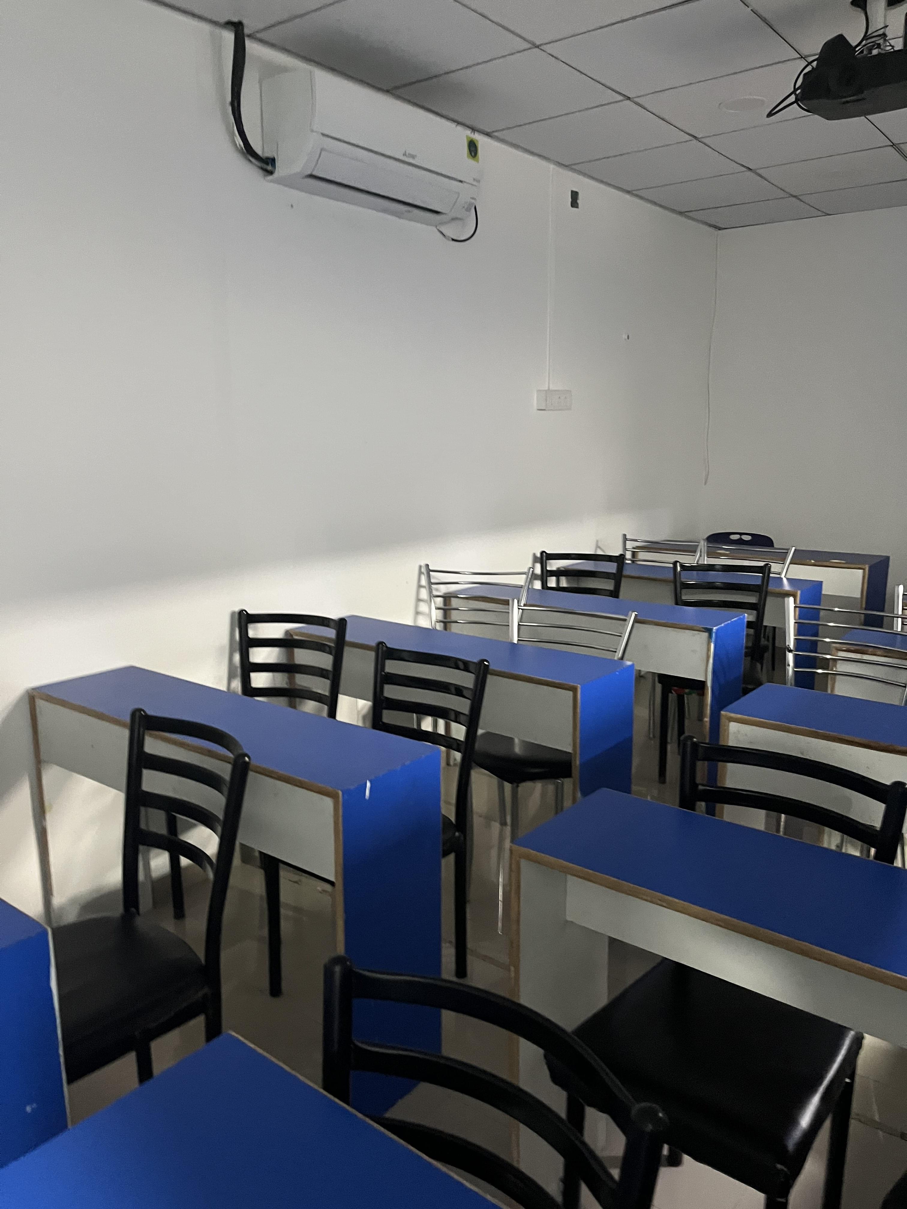 Ethans Tech Kharadi Ethans Tech Kharadi - Python | AWS | DevOps | Microsoft Azure Training in Pune photo 6