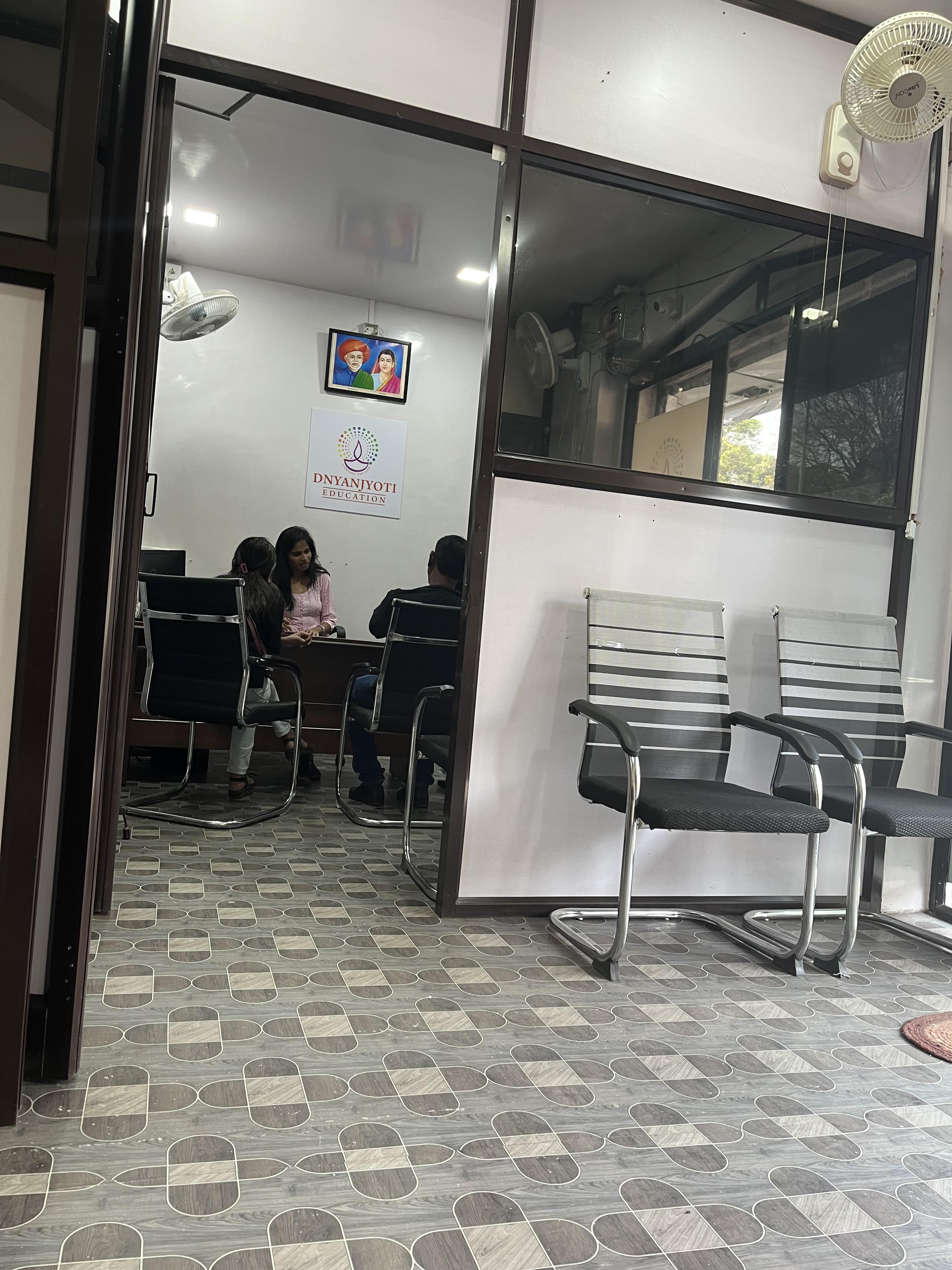 Dnyanjyoti Education Dnyanjyoti Education photo 4