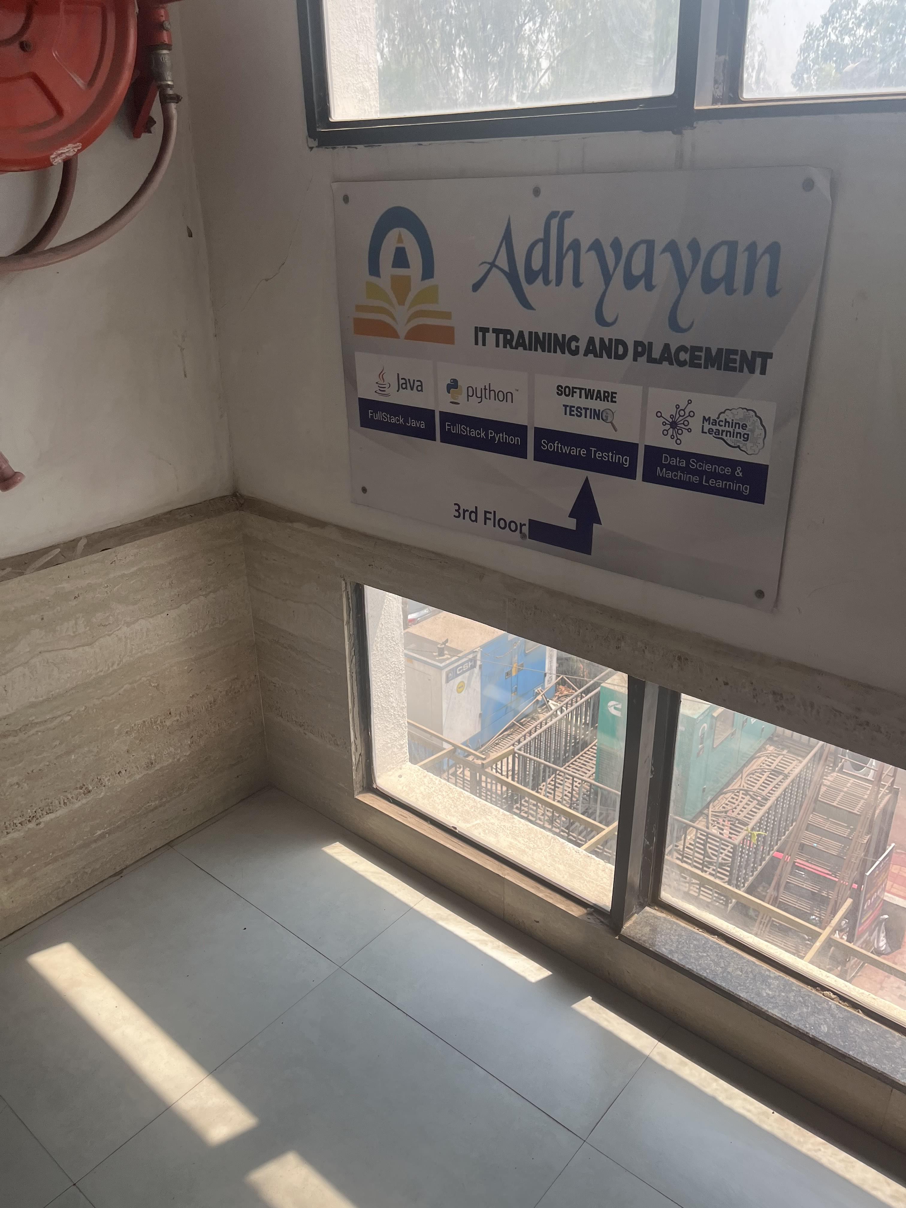 Adhyayan IT Training & Placement adhyayan it training & placement photo 3