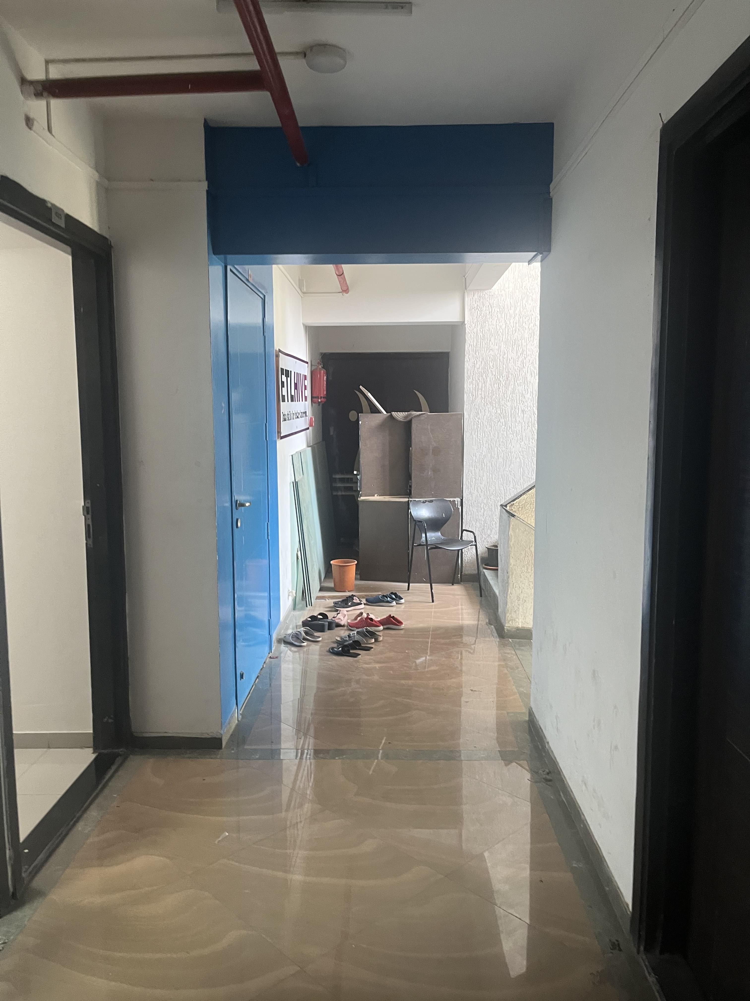 Etlhive Etlhive photo 6