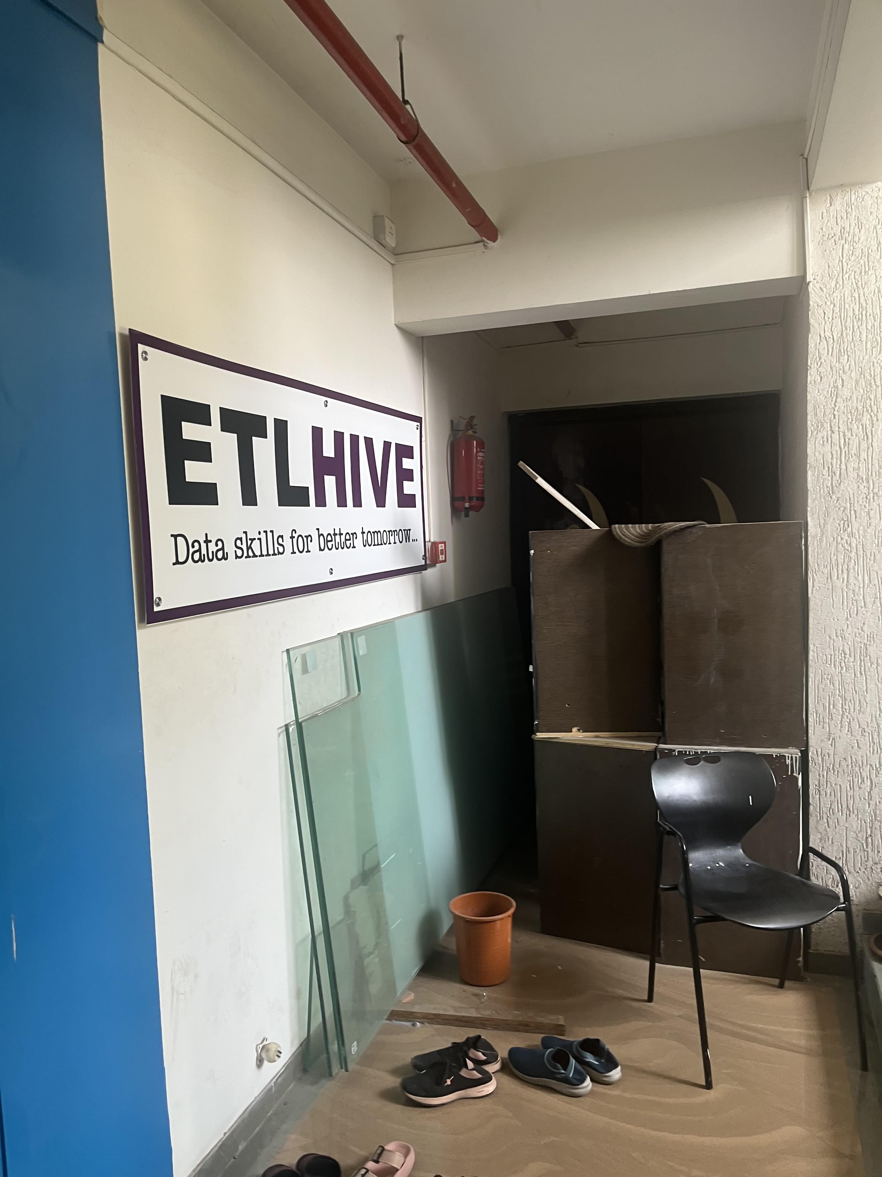 Etlhive Etlhive photo 7