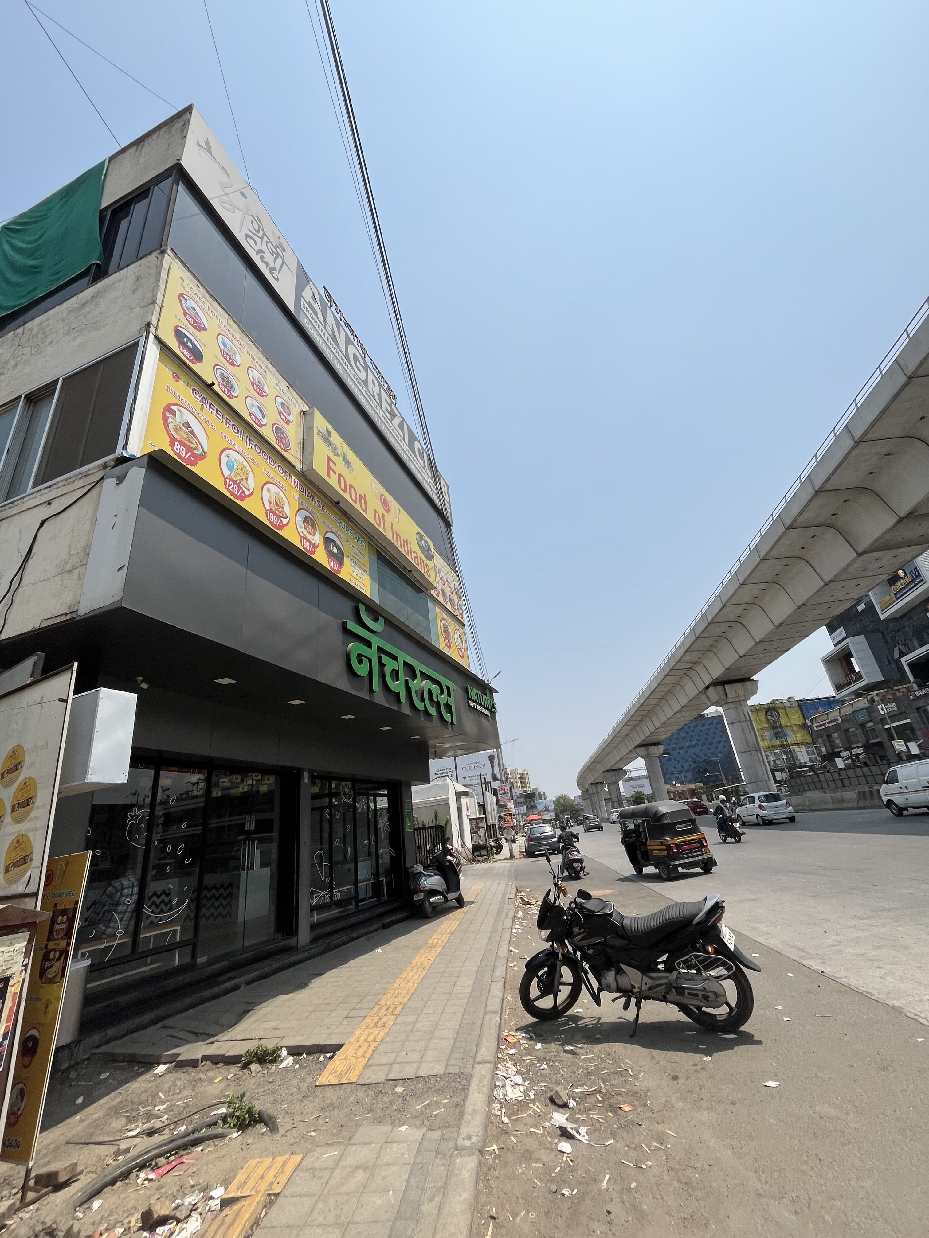 Angrezi Club Angrezi Club photo 3