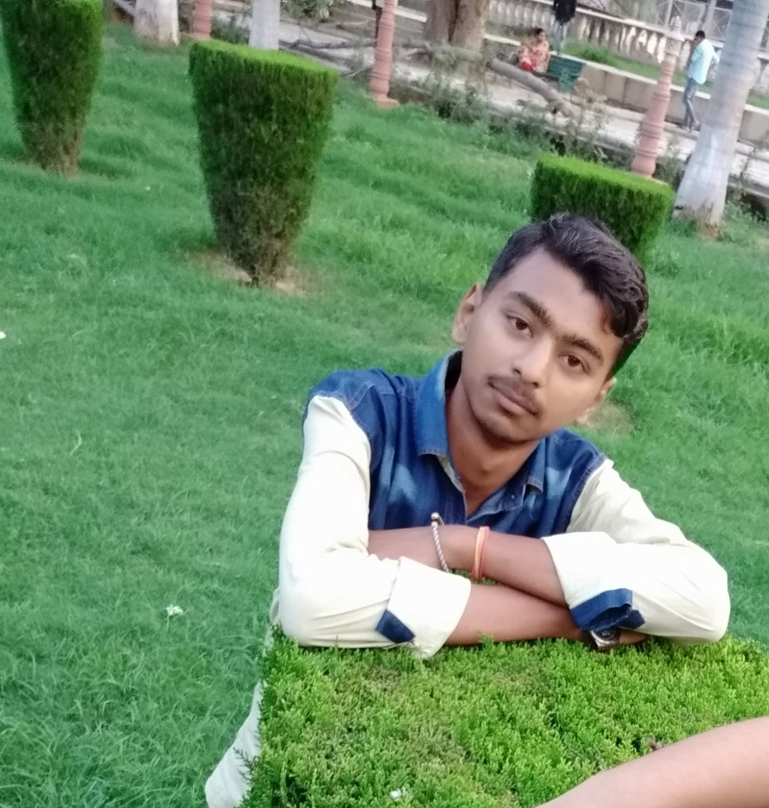Vivek sharma