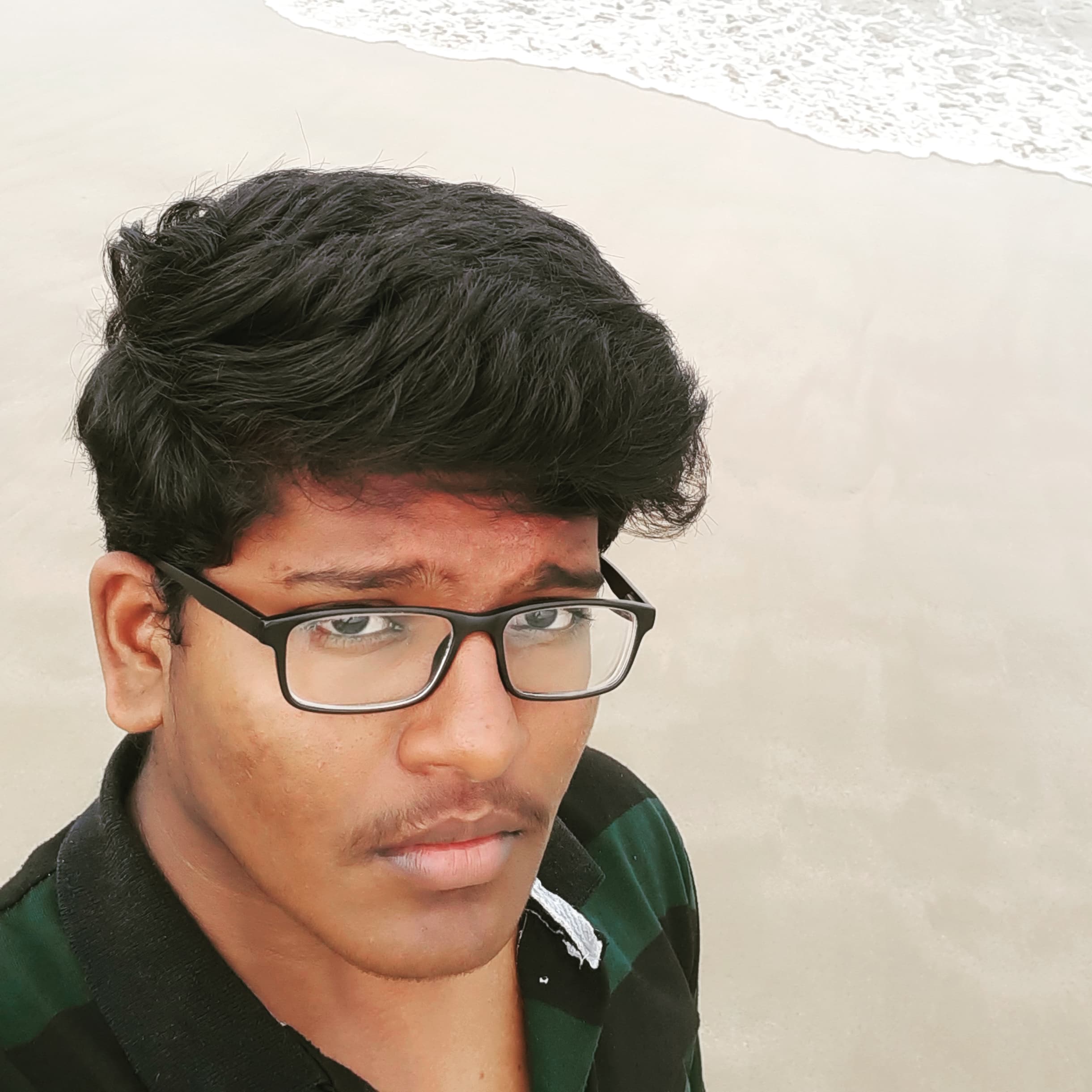 Akilesh R