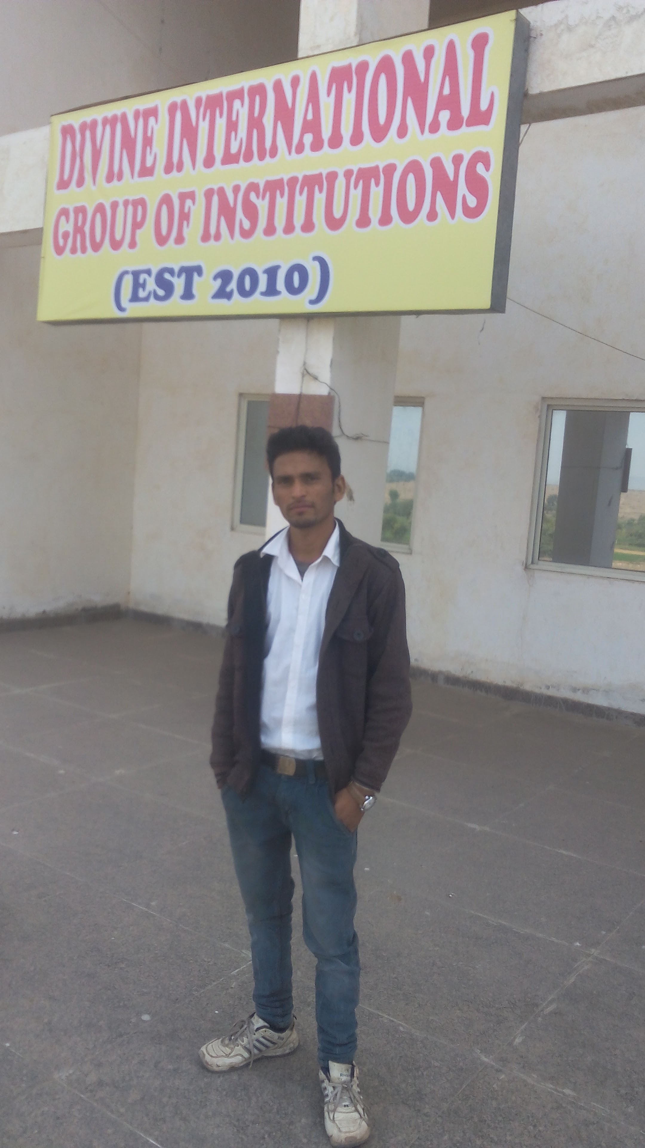 Lovekush Dhakad