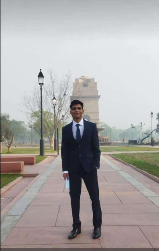 VIVEK KUMAR SINGH