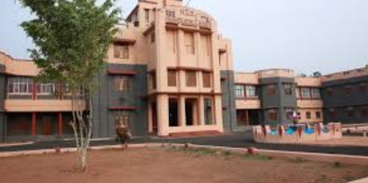 VYSAKH CH