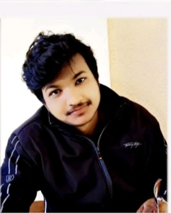 Yash sondhiya