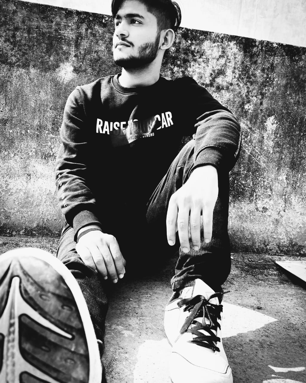 GARV MANUJA