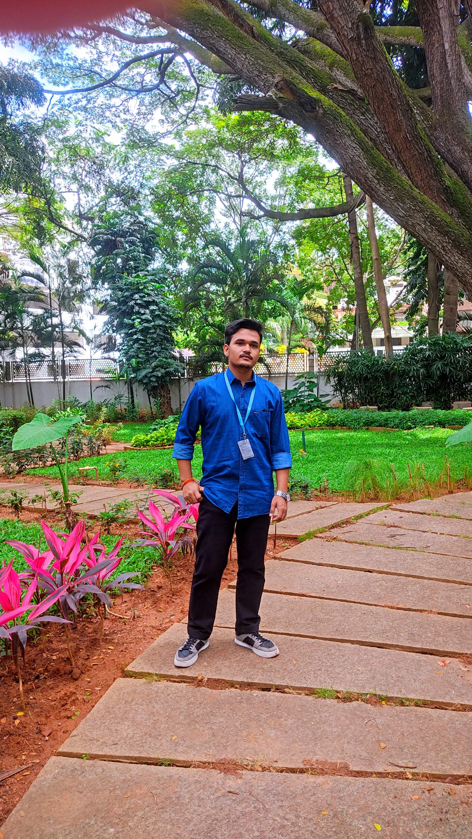 SHIVAM KASAUDHAN