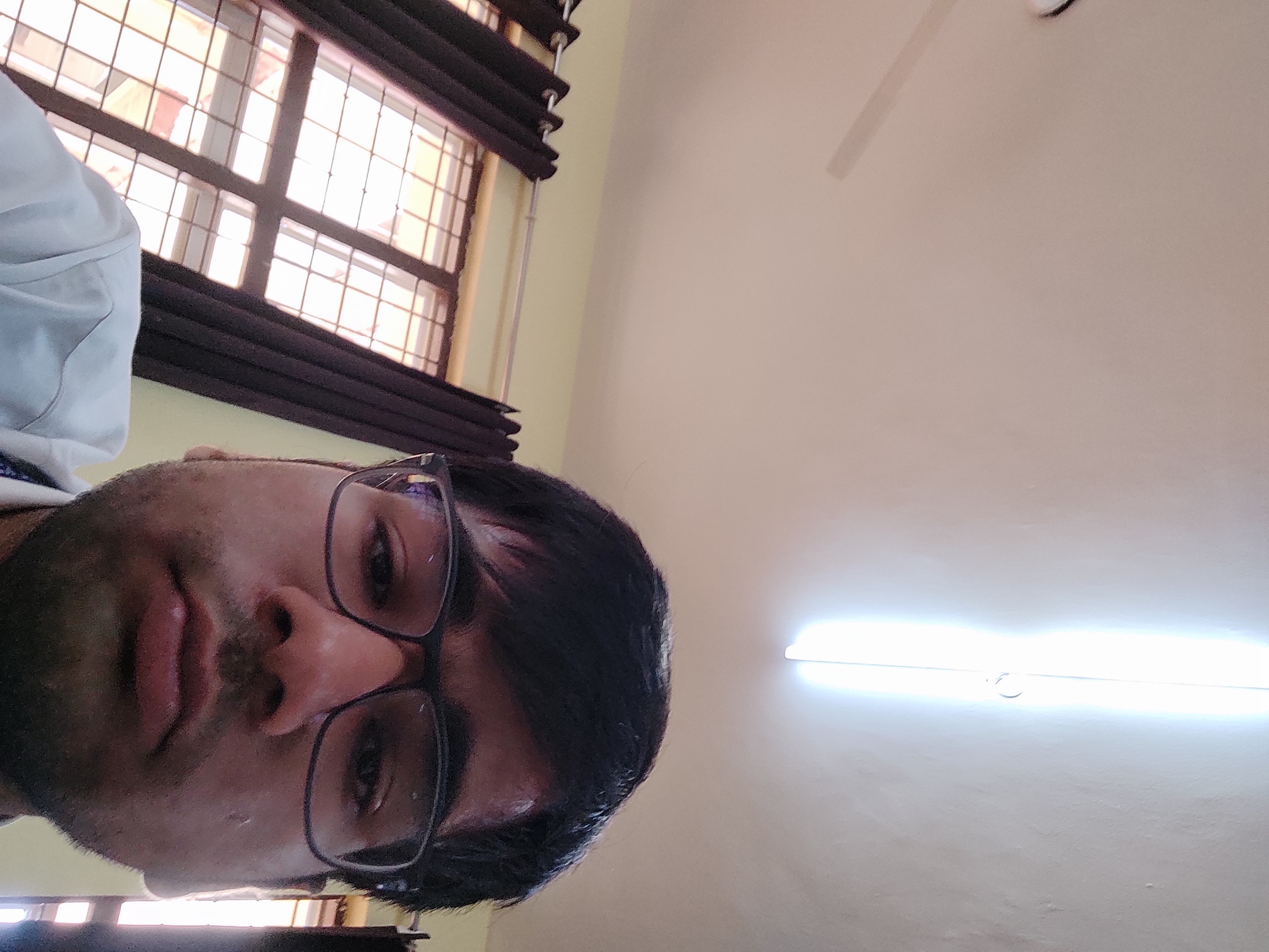 SHANTANU AGNIHOTRI