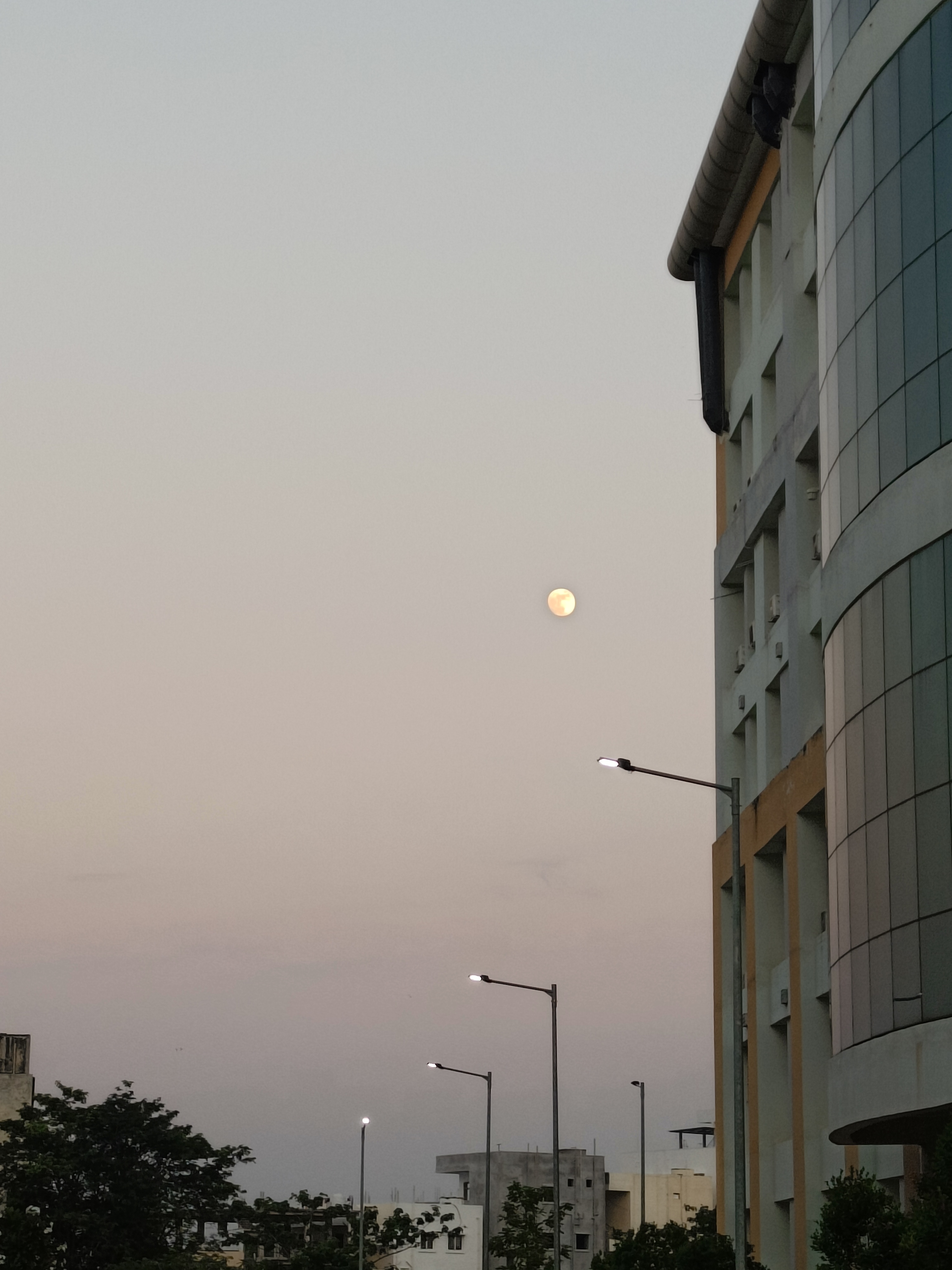 Sreeja kamera