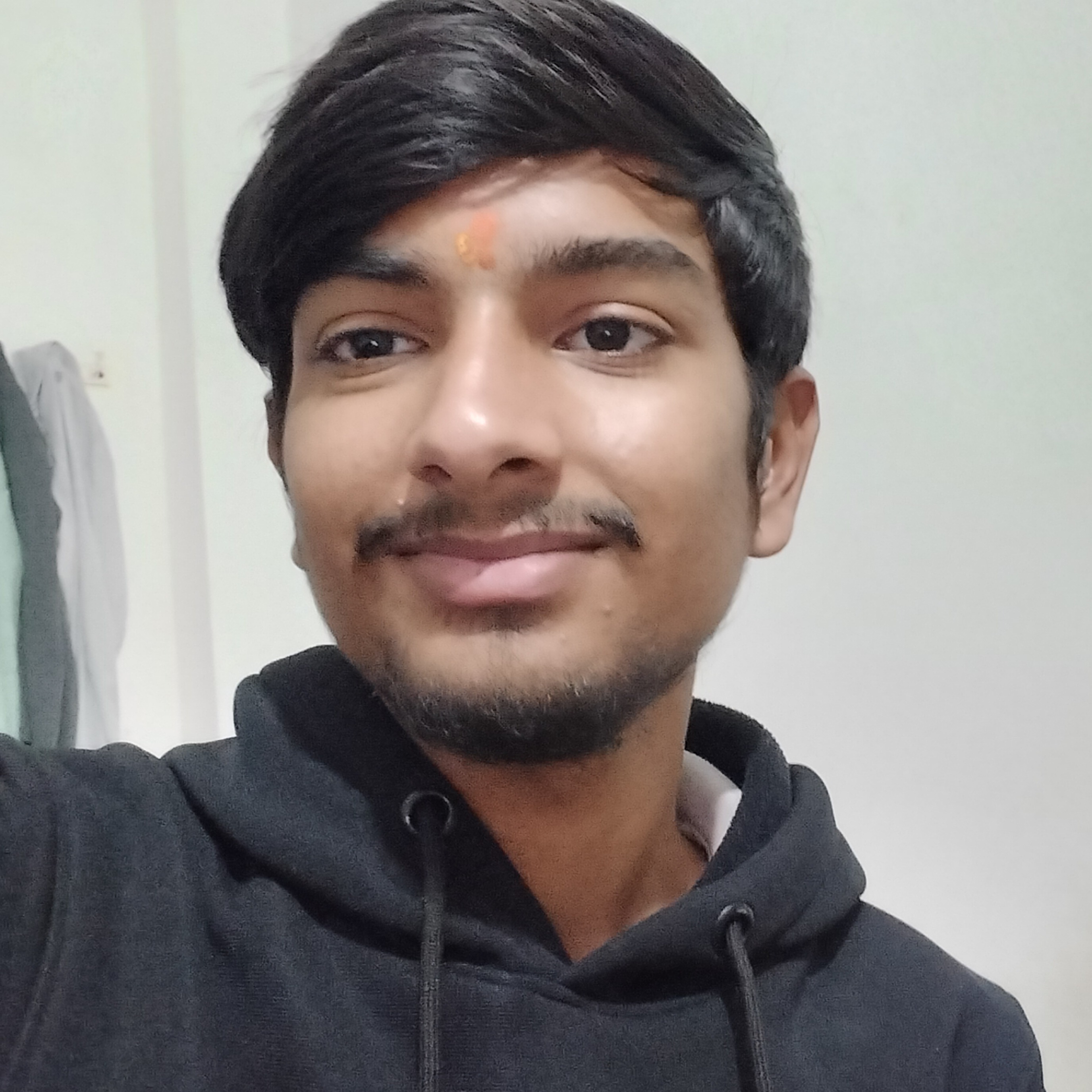 LUCKY SAIN