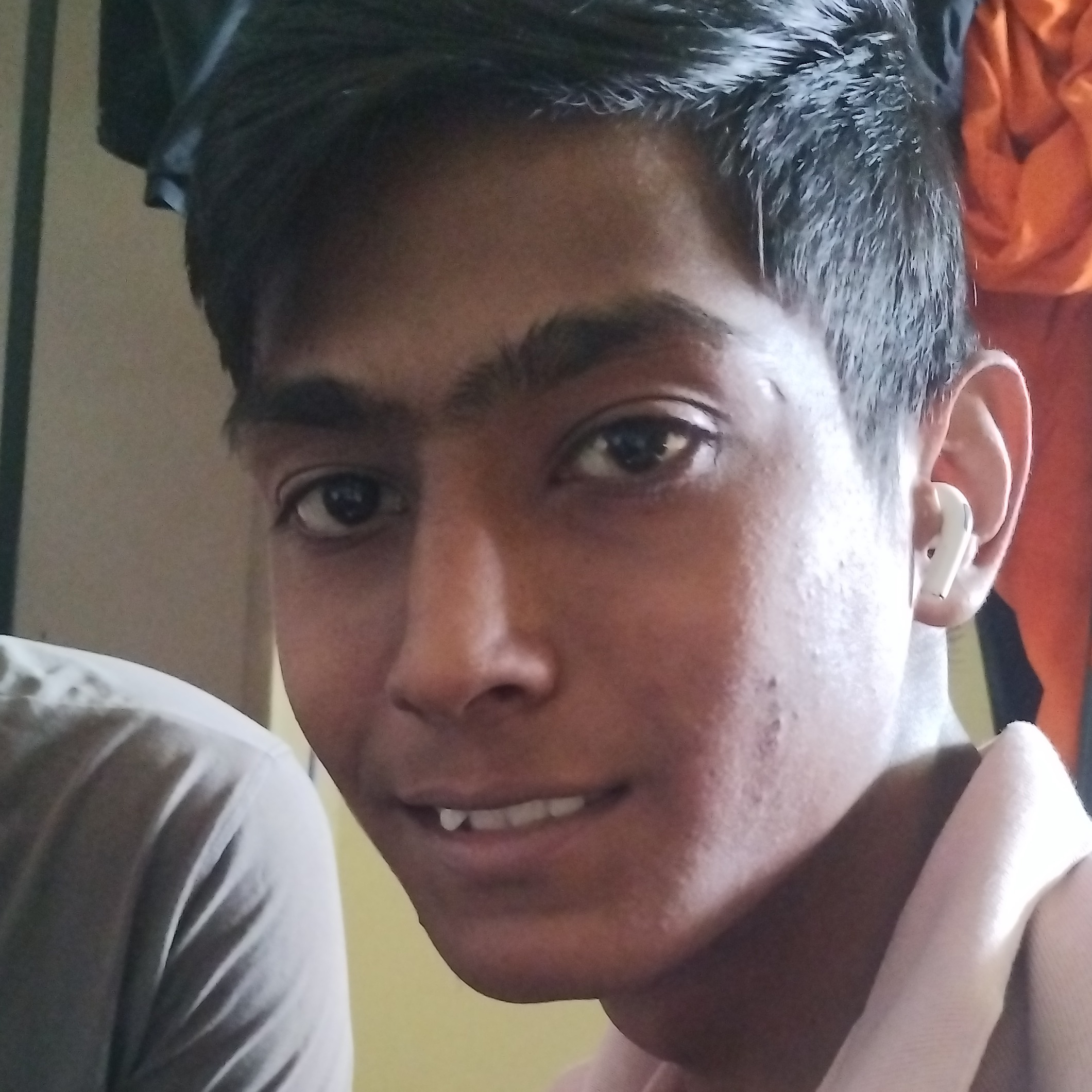 adarsh Londhe